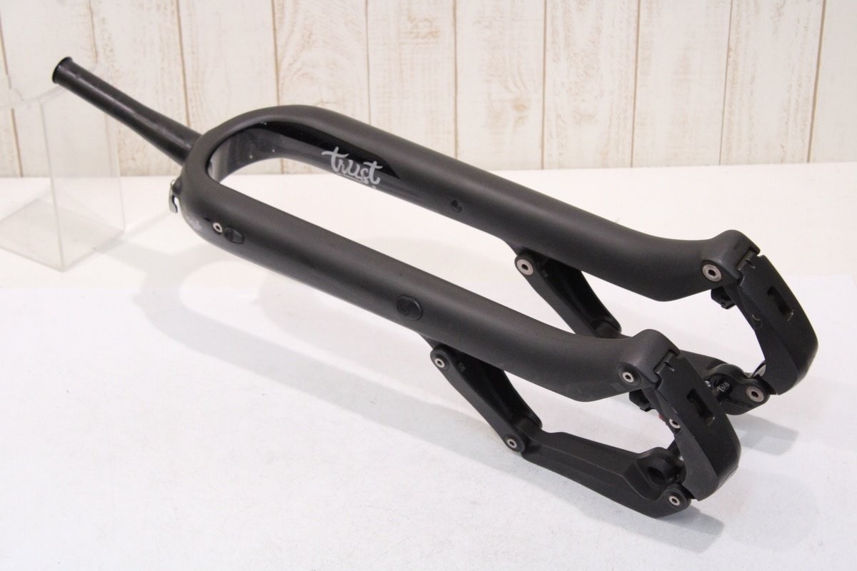 Trust Performance SHOUT Front 1-1/8,1-1/2 Tapered 177mm 29er