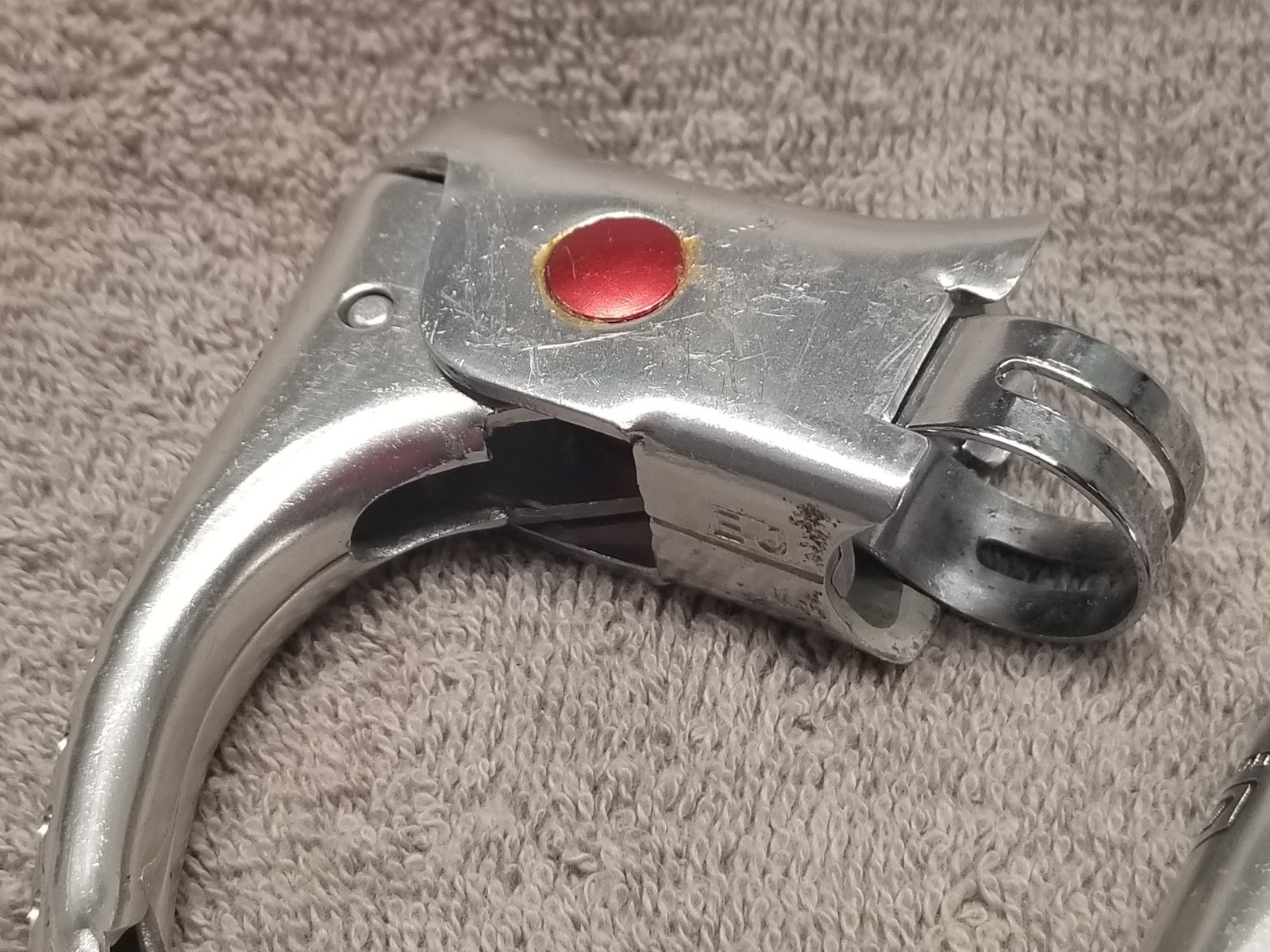 Vintage Shimano 600 Brake Levers Arabesque Pair Non-Aero Silver Drilled 23.8mm