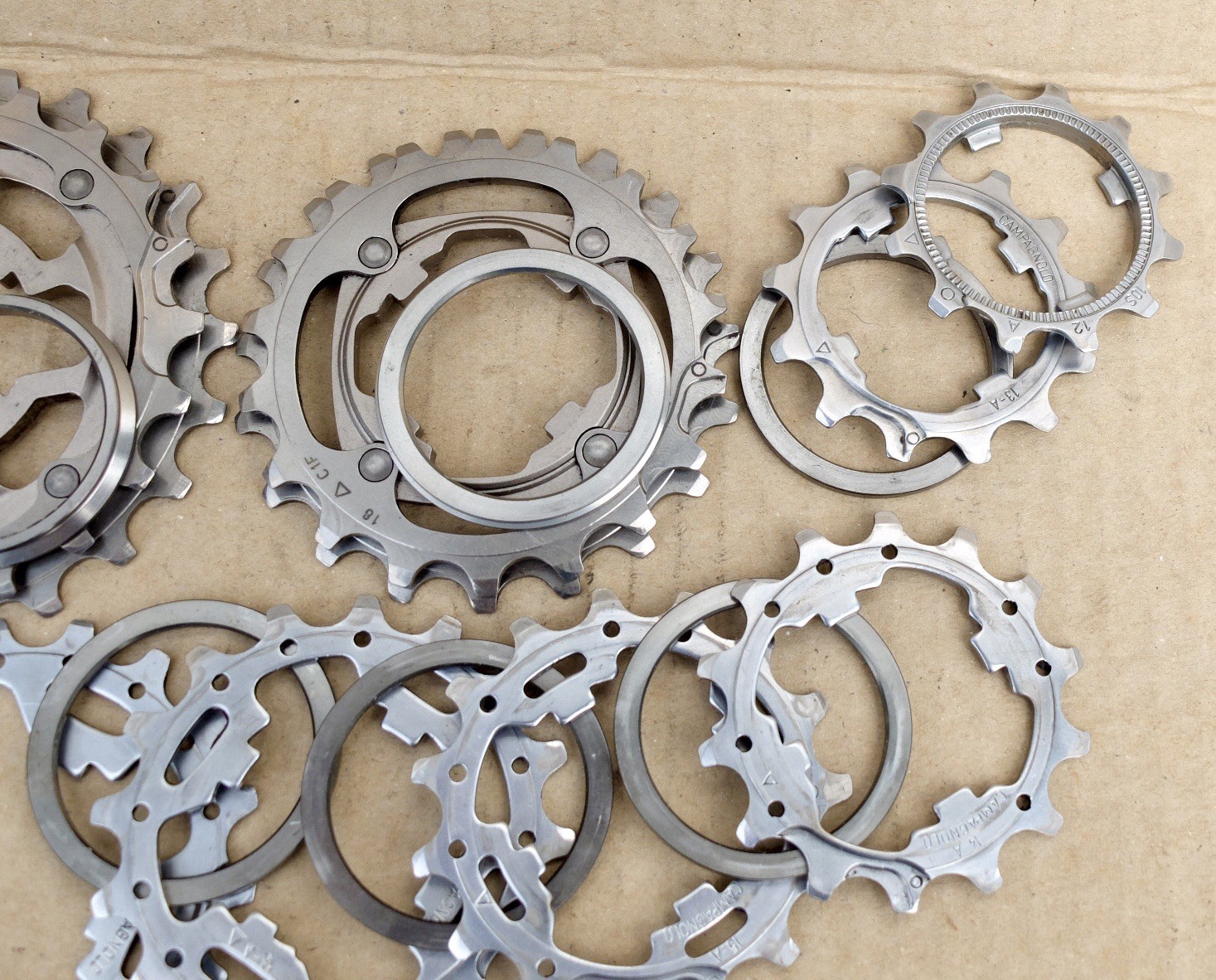 Campagnolo Record 10sp Cassette Ultradrive 12-23TH (Mint Condition)