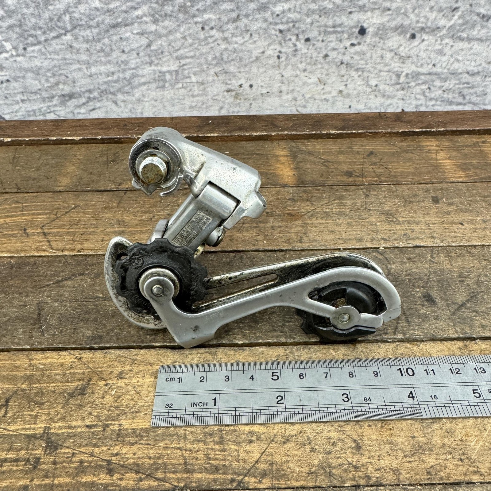 Vintage Shimano 600 Rear Derailleur RD-6207 LONG Cage Silver Road Japan 225g