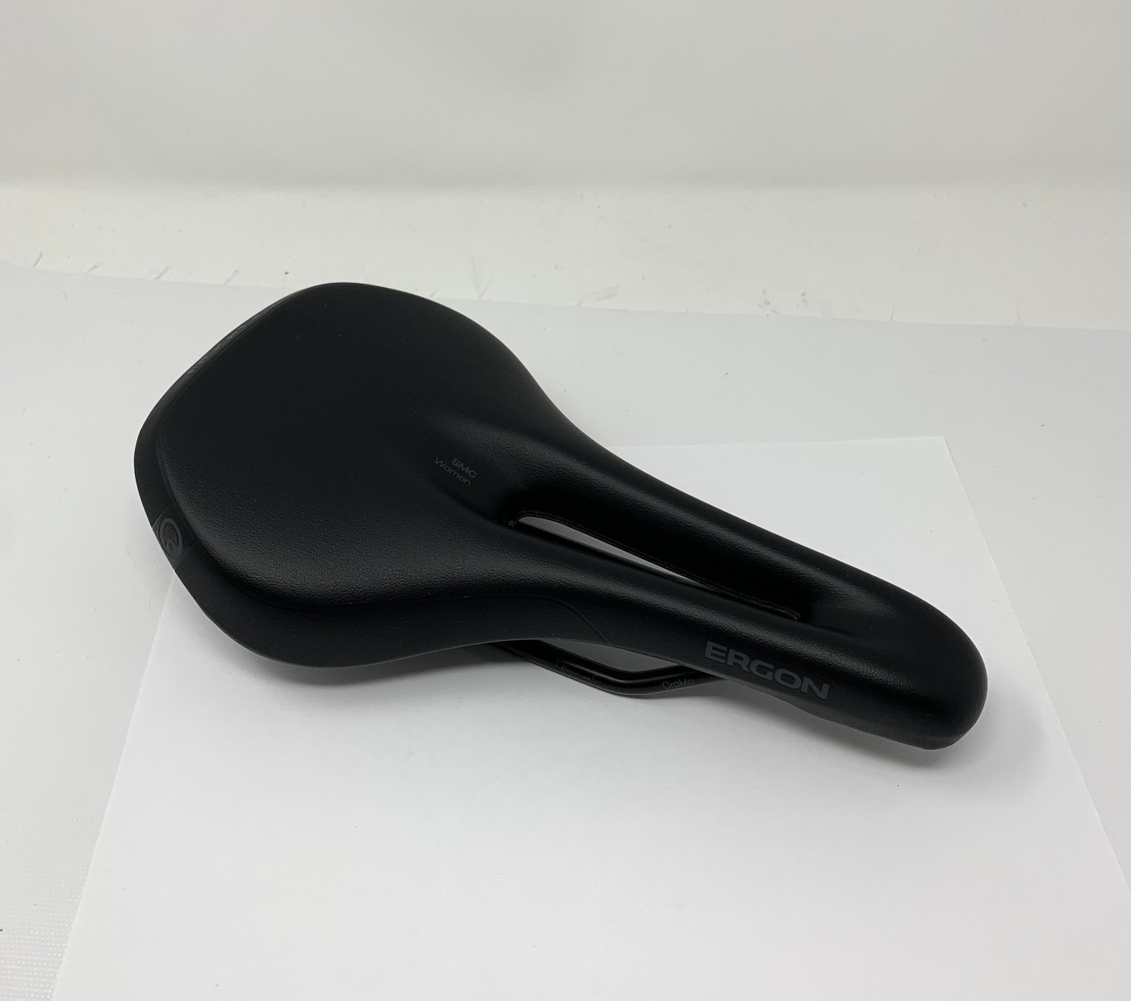 ERGON SMC Women’s Small / Medium Cromo Saddle – New Take Off