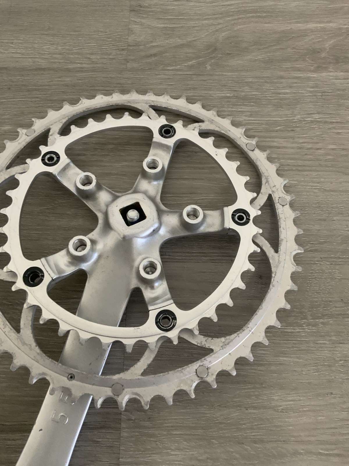 CAMPAGNOLO VELOCE CRANKSET DOUBLE 53-39TOOTH 175 MM ARM LENGTH ROOM FOR 3 RINGS