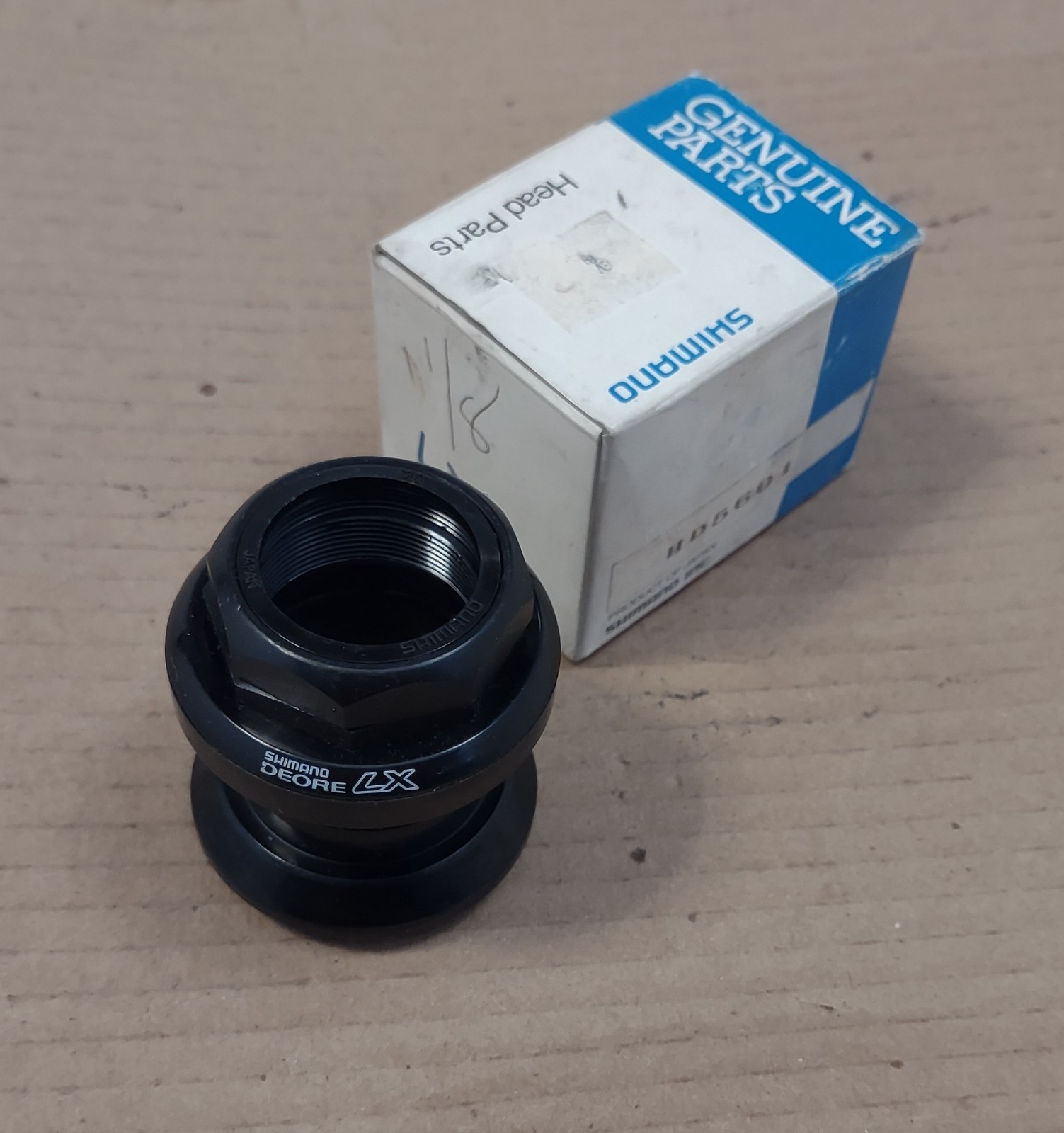 Vintage Bike Shimano Headset HP-M564 Deore LX 1 1/8 in NOS