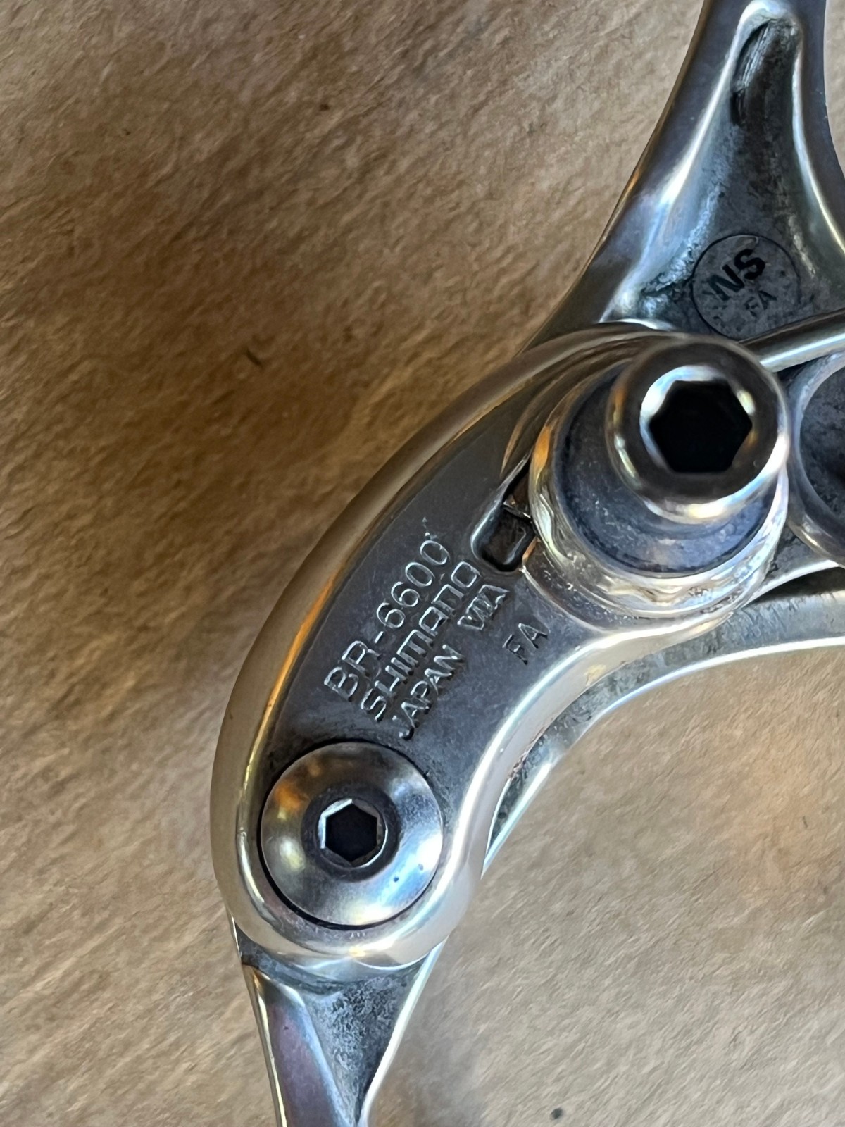 Shimano Ultegra BR-6600 Center-Mount Caliper Rim Brake Set