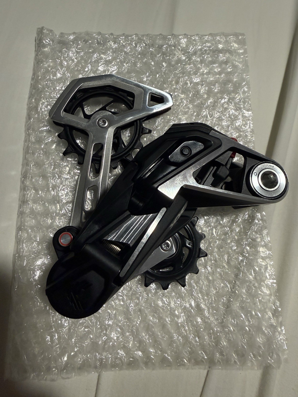 SRAM XX Eagle T-Type AXS Rear Derailleur – 12-Speed UDH, Aluminum Cage, 52T Max