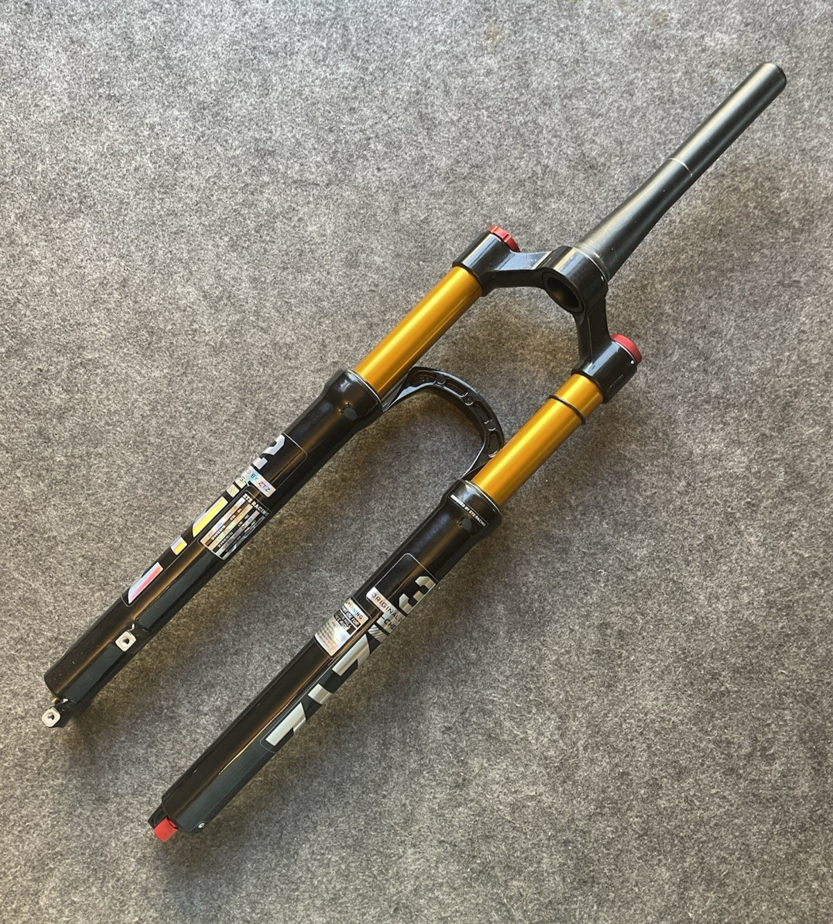 ZTZ 29in MTB Air Suspension Fork, Tapered Tube, 120mm Travel, 9mm QR