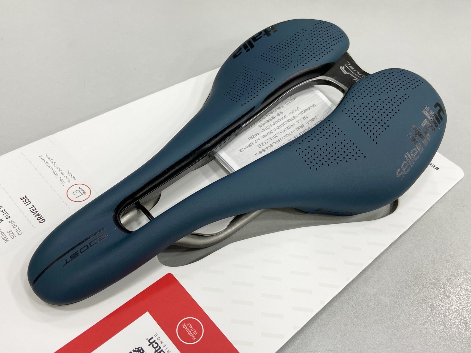 Selle Italia SLR Boost Gravel Ti316 Superflow L3(145x248mm) Saddle Blue Granite
