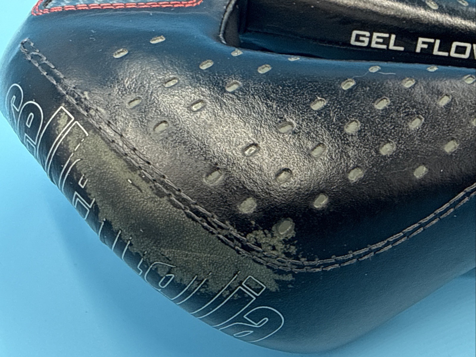 Selle Italia Max Flite Gel Flow Perforated Black Leather Saddle Vanox Rails L3