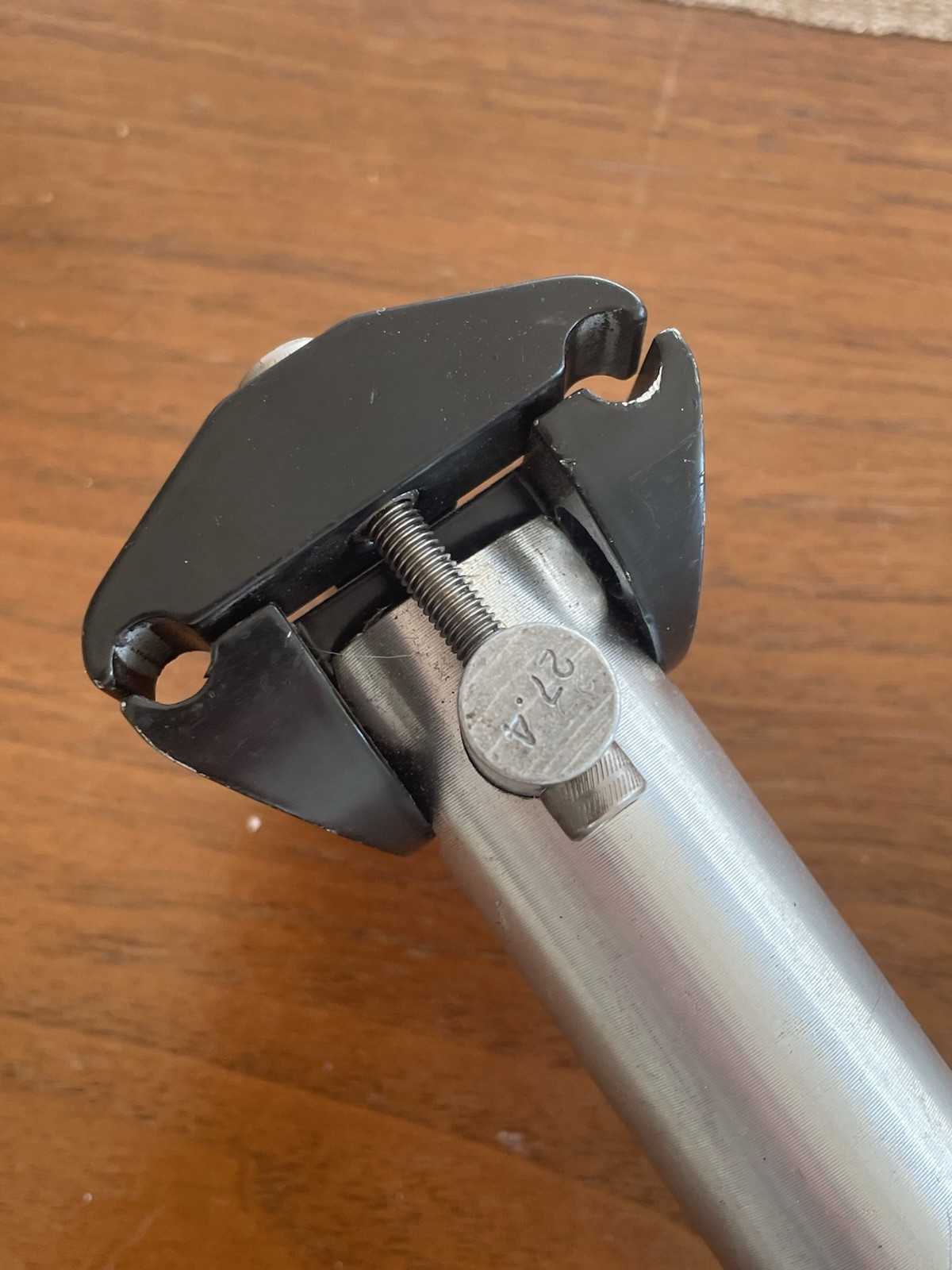 Vintage 27.4 360mm IRD Interloc Racing Designs Seatpost – Silver & Black