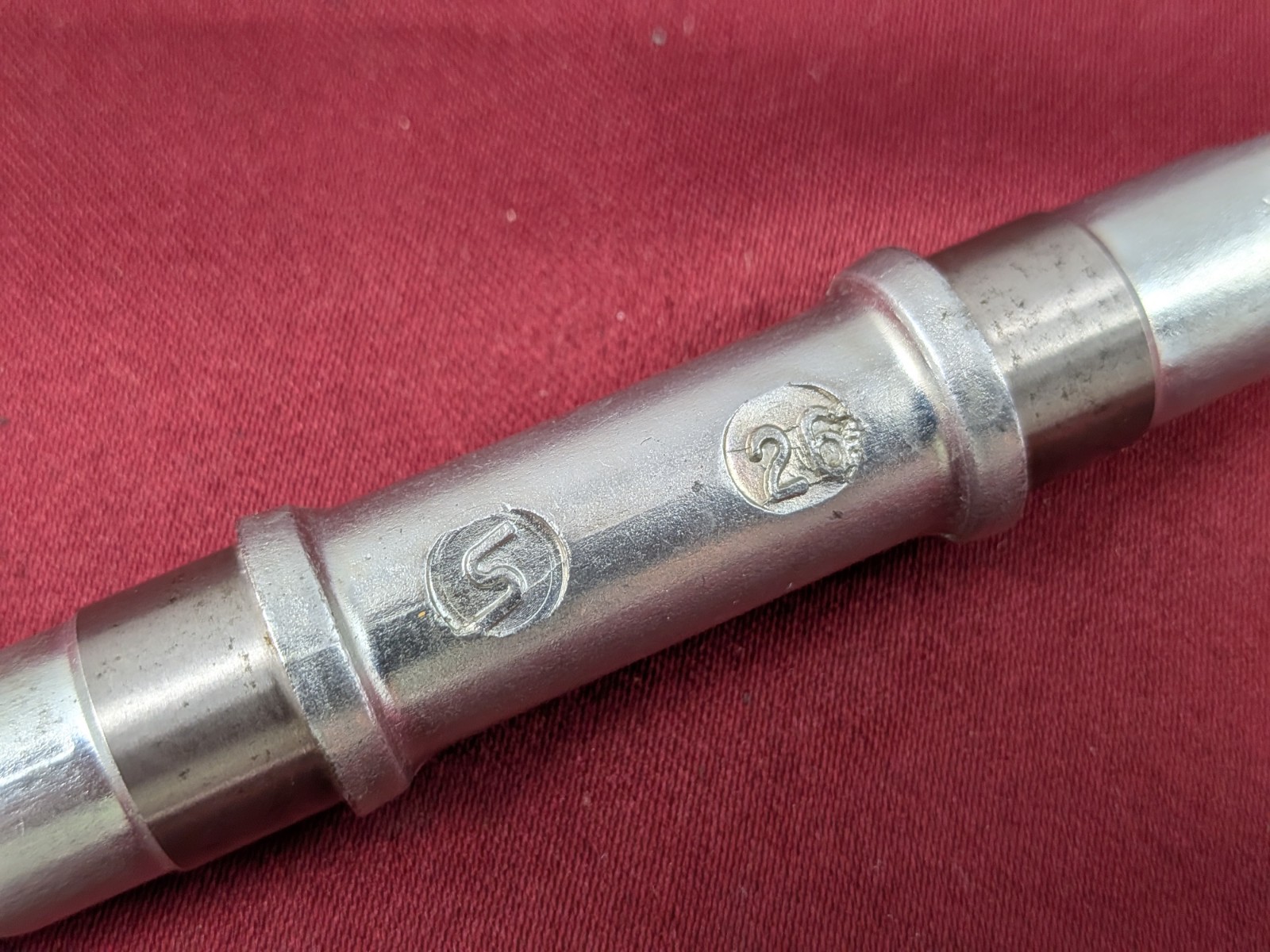 Vintage Stronglight Bottom Bracket Spindle Silver 125mm Sq Taper ISO