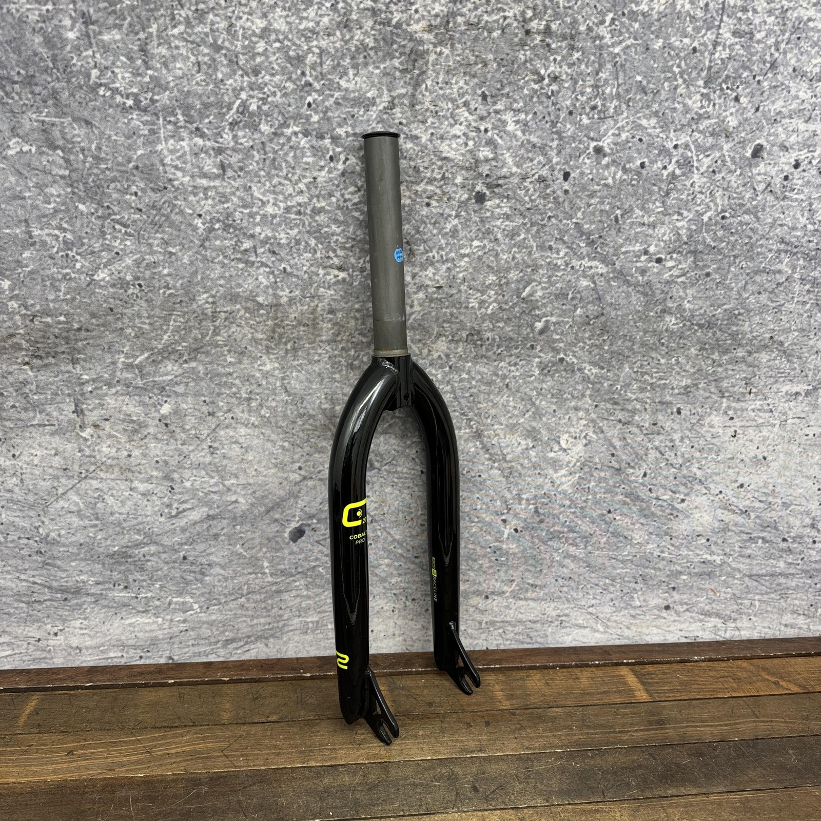 Radio Raceline Cobalt Pro 27 BMX Fork 20in 1 1/8 Threadless Steel 20 In Wheel