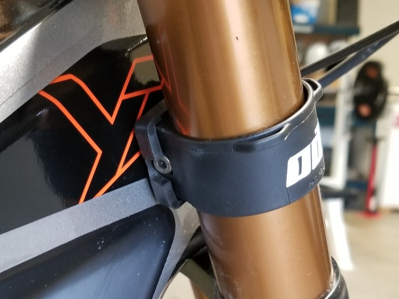 ODI LOCK ON FORK BUMPER FOR ROCK SHOX 35MM DIAMATER MOUNT NEW