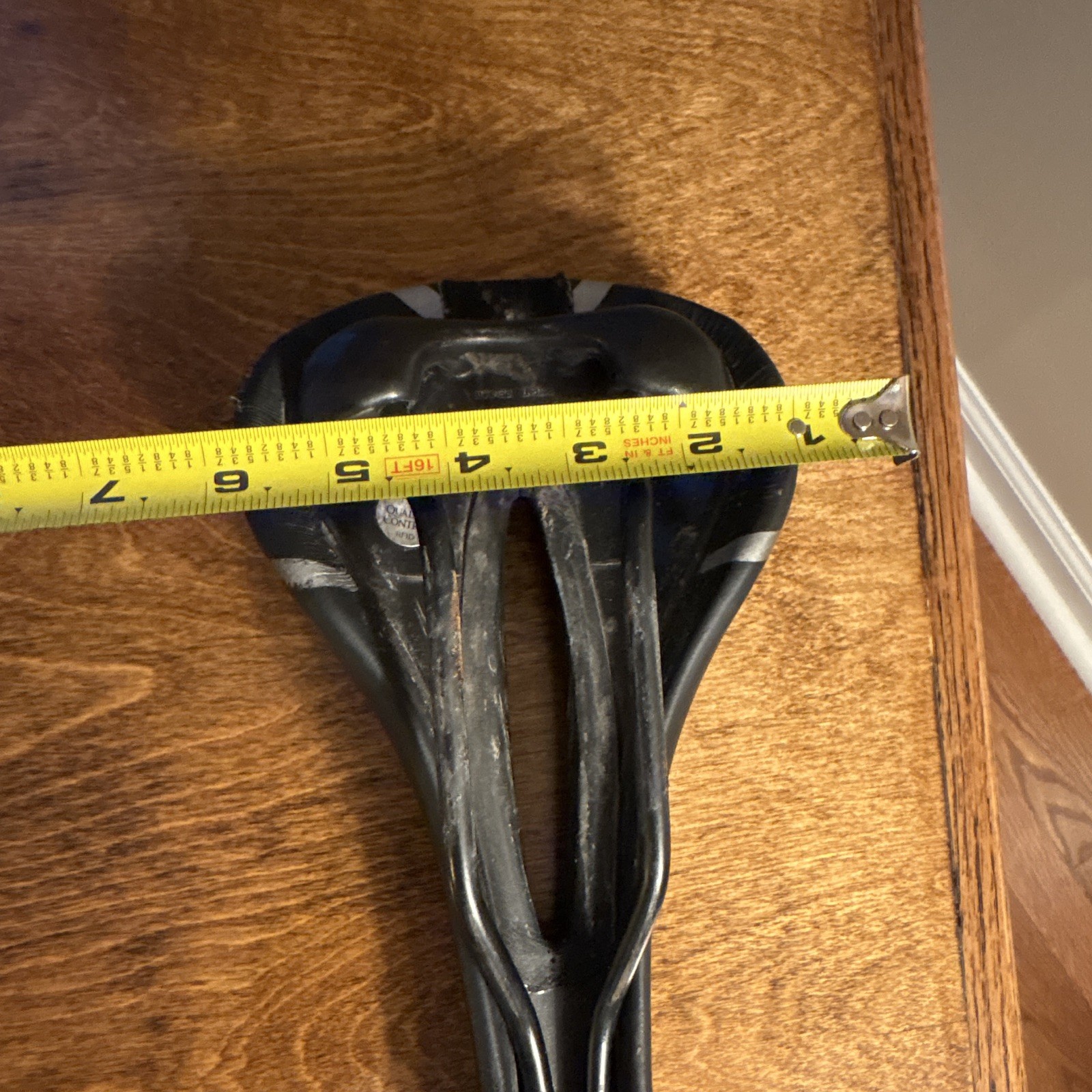 Selle Italia Gel Flow Cutaway Road Bike Saddle Seat – Lady Gel