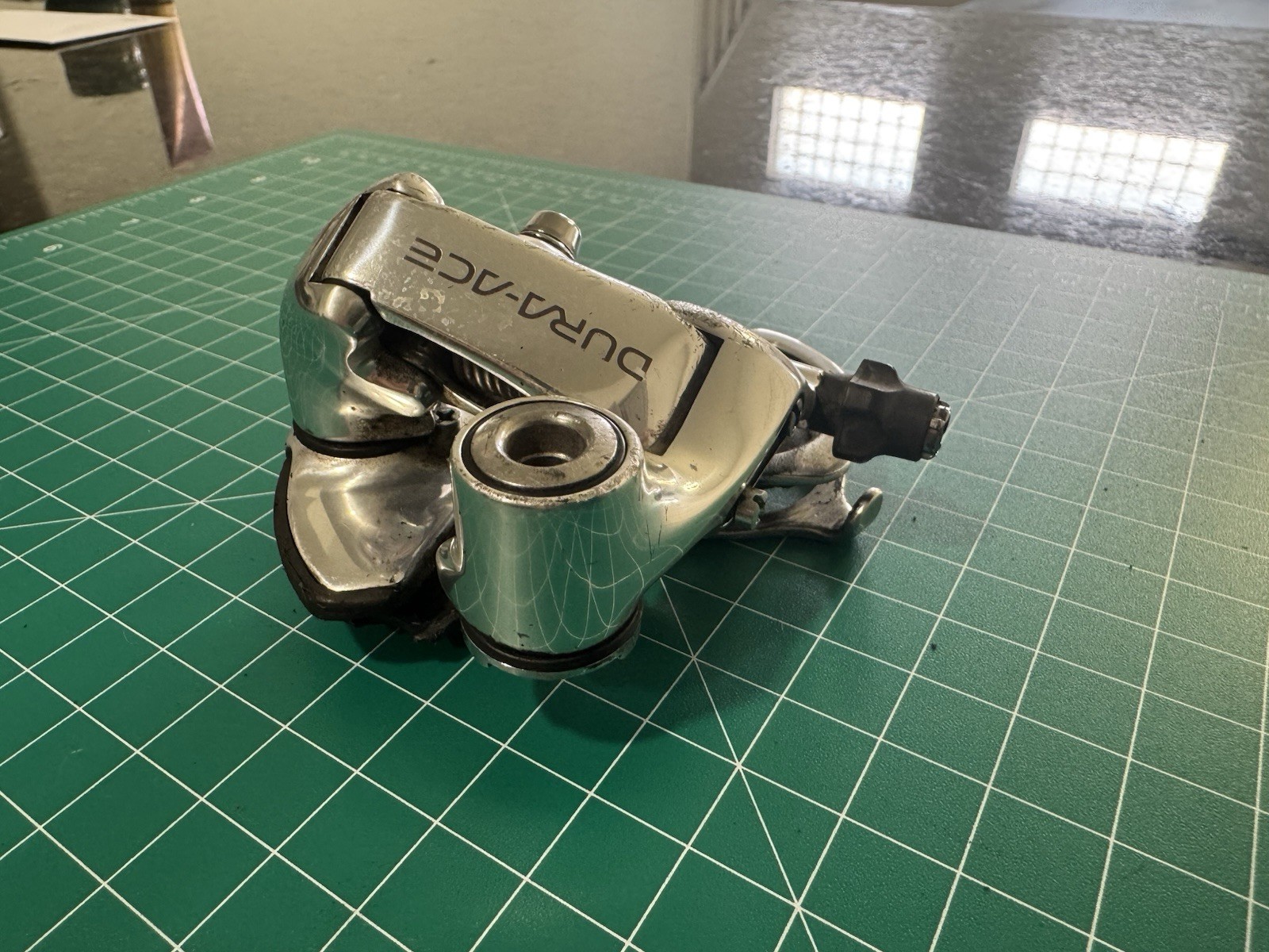 Shimano Dura Ace RD-7700 Rear Derailleur 9 Speed Short Cage