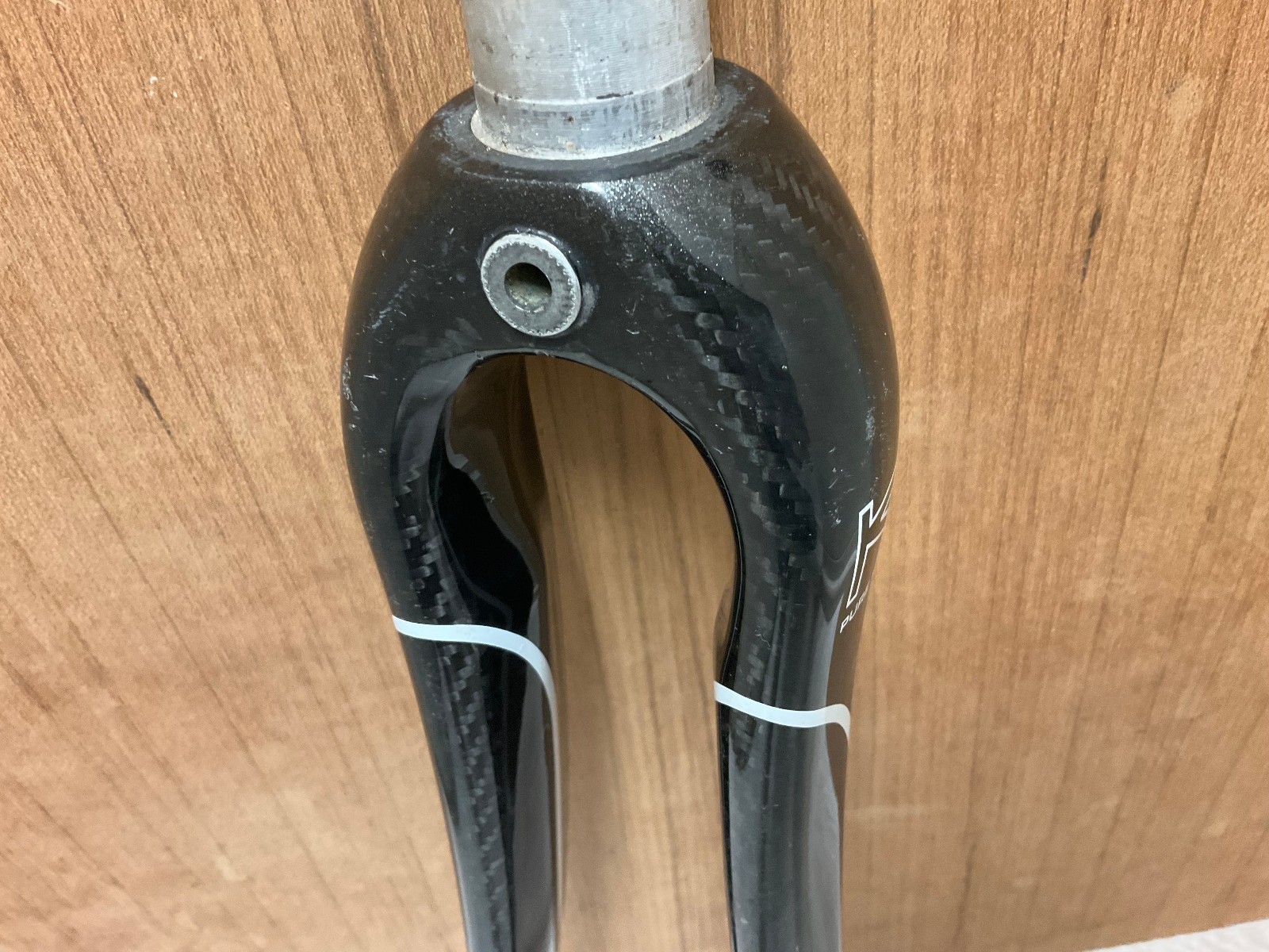 Nice Kuota Pure Carbon Fork / Forks 1 1/8″ 700c Low Miles 365gr. steerer 211mm