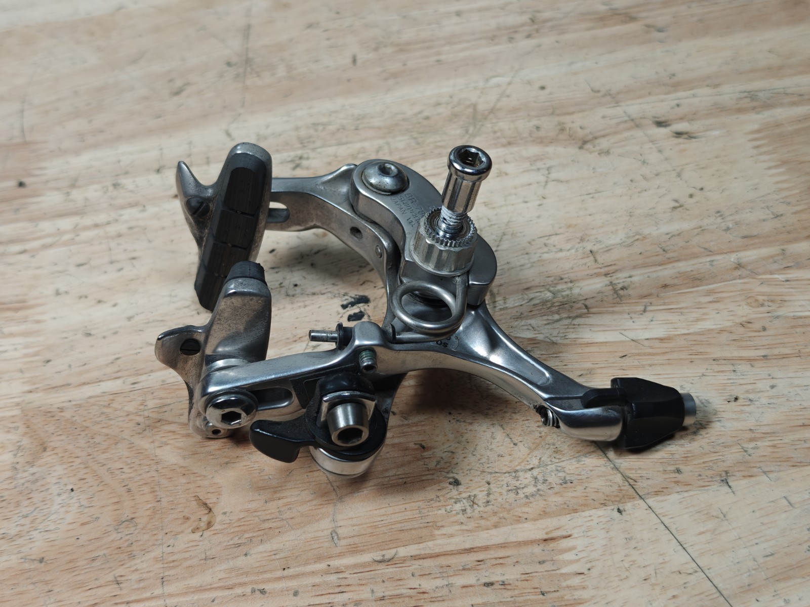 Pair Shimano Dura-Ace BR-7800 Brake Calipers Rim Brakes Road Bike Silver
