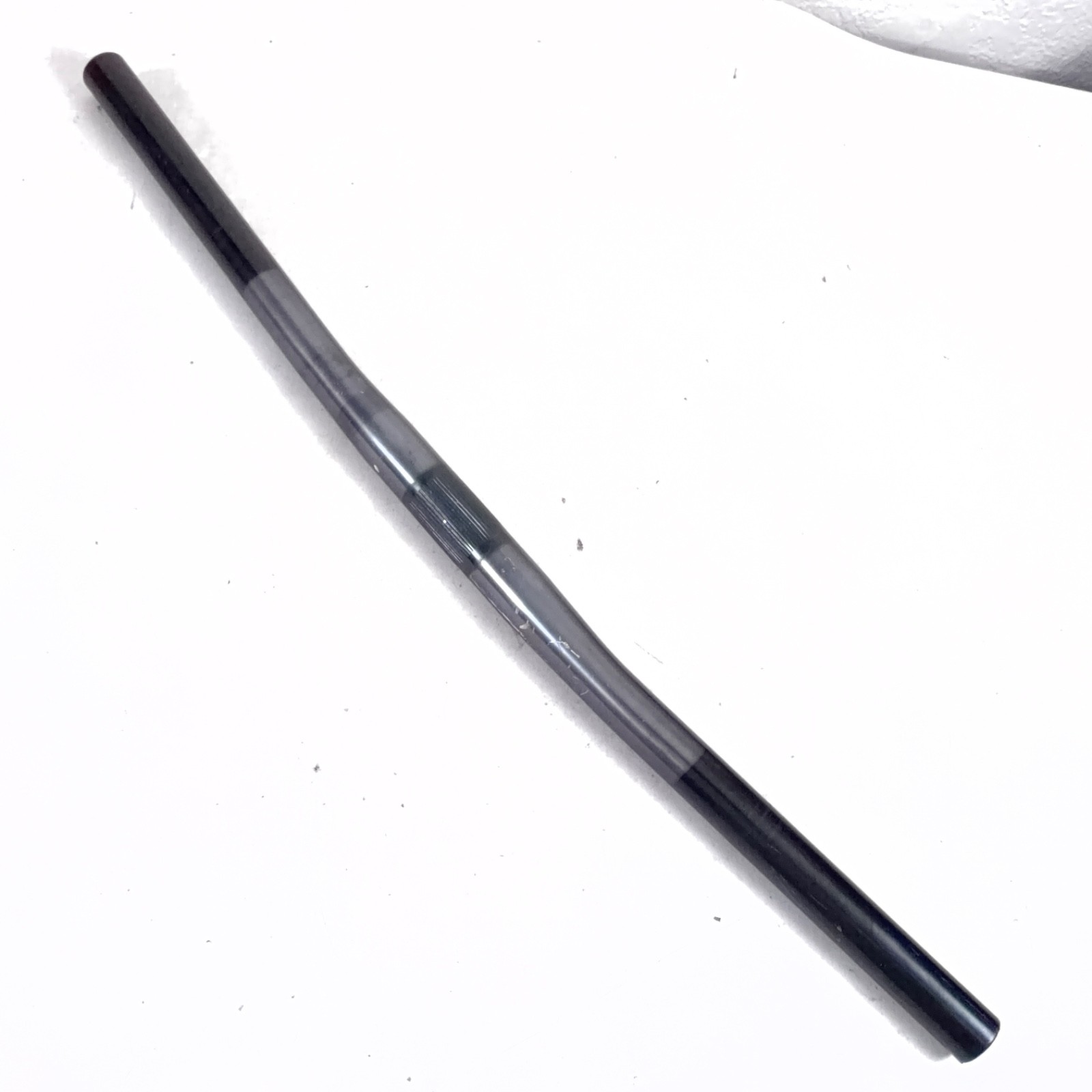 Hisn Lung HL Vintage MTB Flat Sweep Alloy Handlebar in Black Ø25.4/560mm 6°