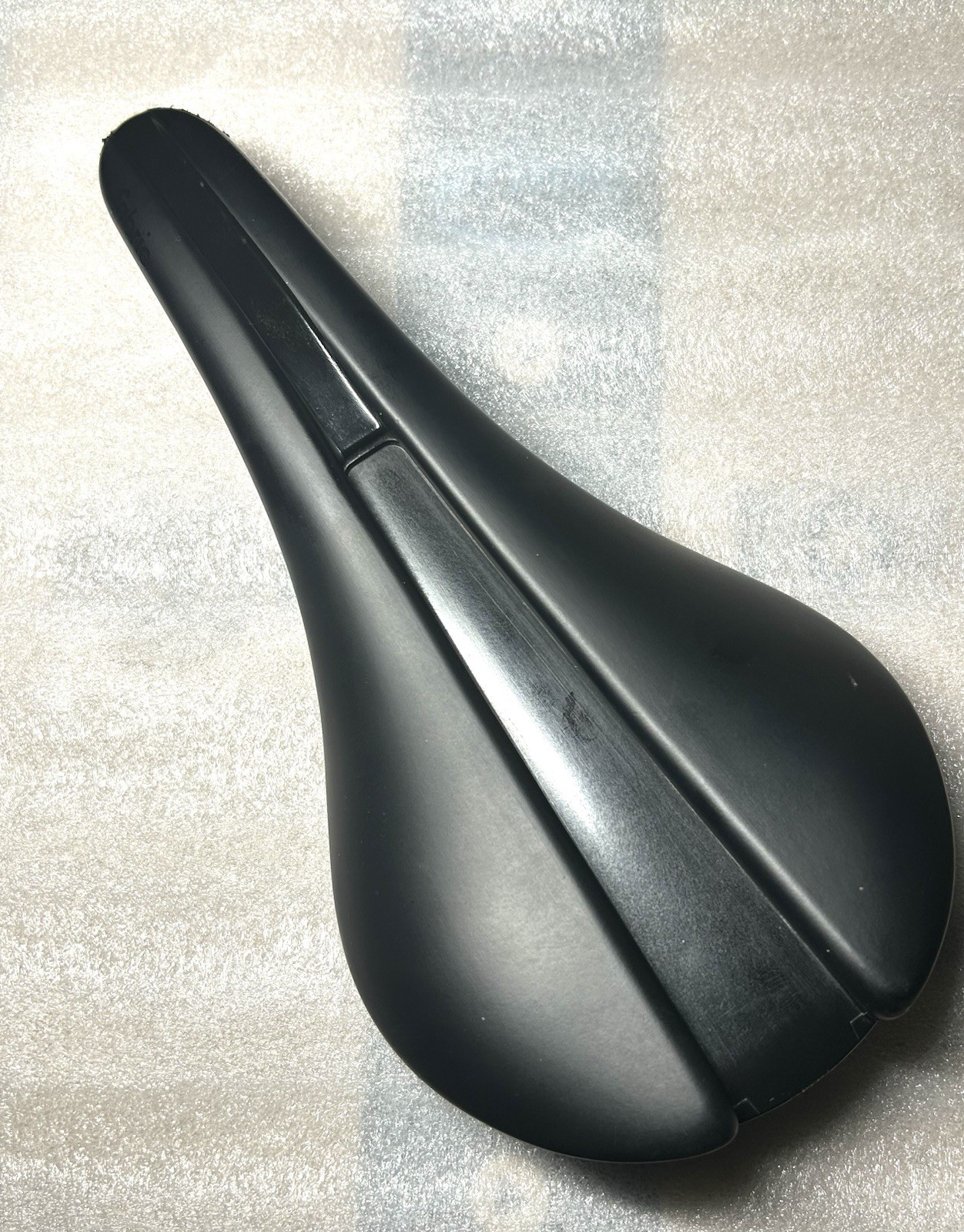 Fabric Line Sport Steel Rail Road Saddle 240g 132 x 265 mm
