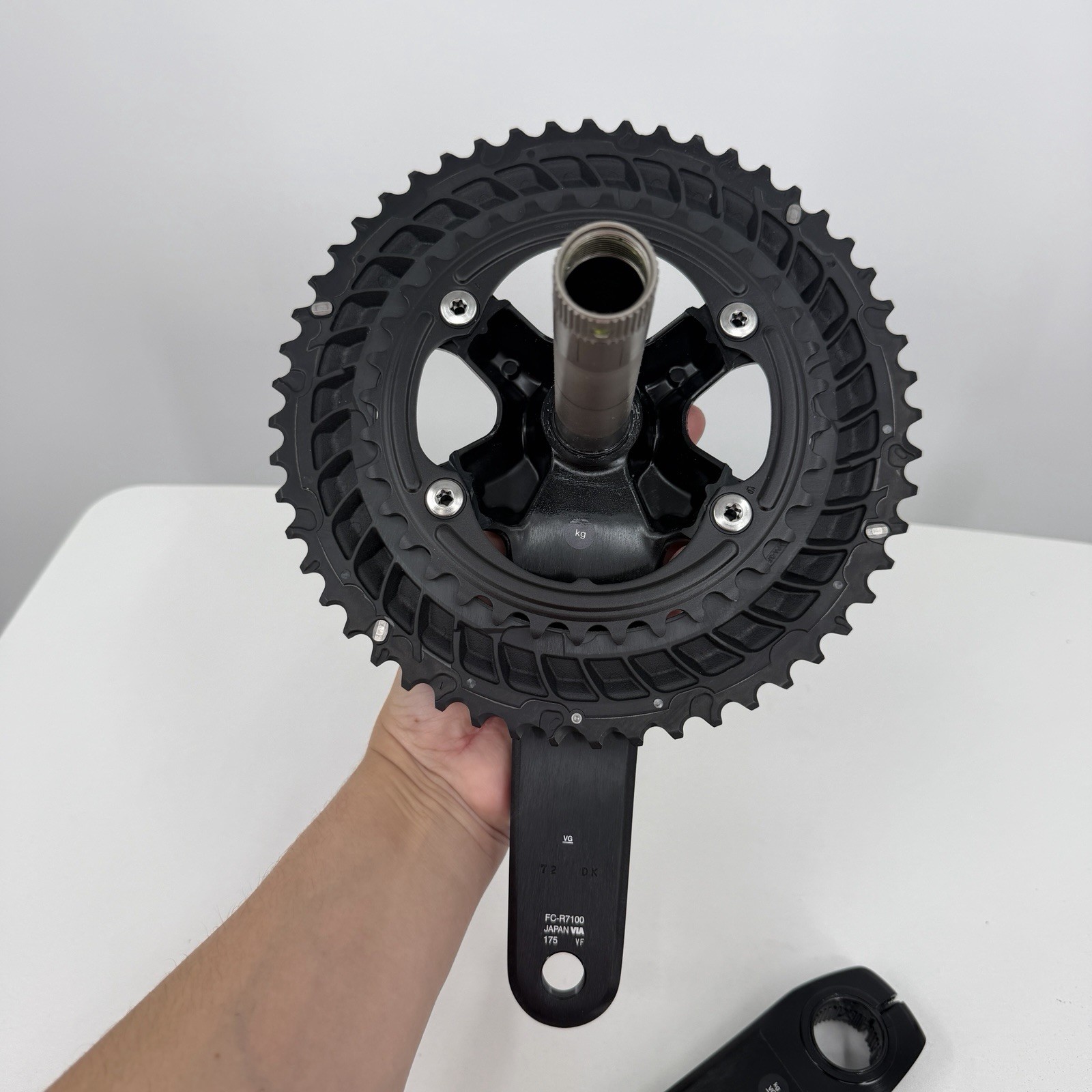 Shimano 105 FC-R7100 12-Speed Crankset 175mm 52-36T Black