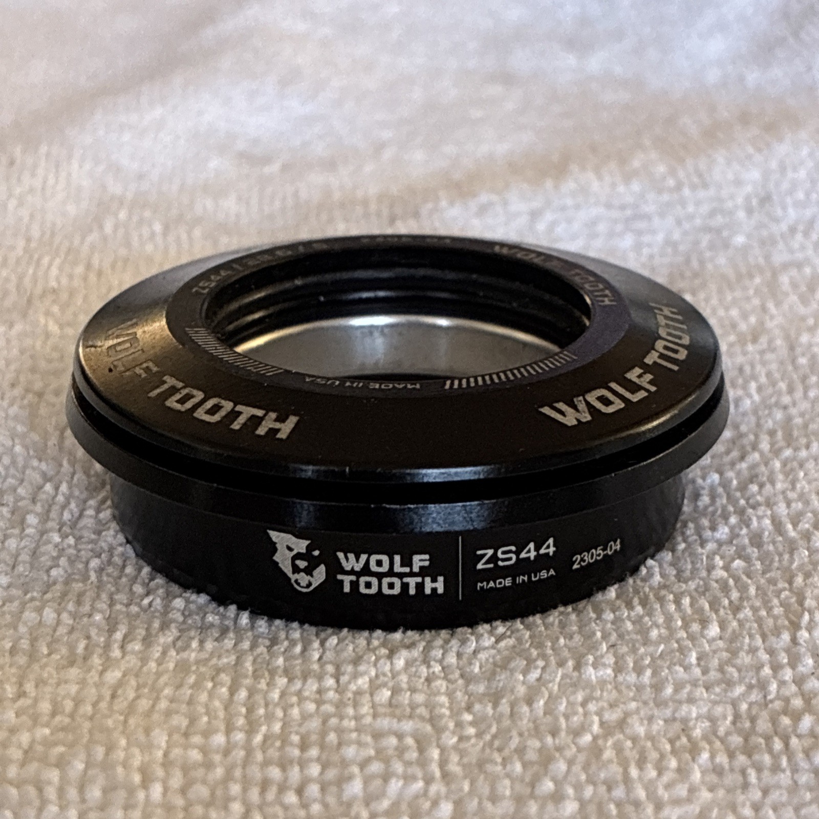 Performance ZS Upper Headset – Wolf Tooth Performance Headset – ZS44/28.6 Upper,
