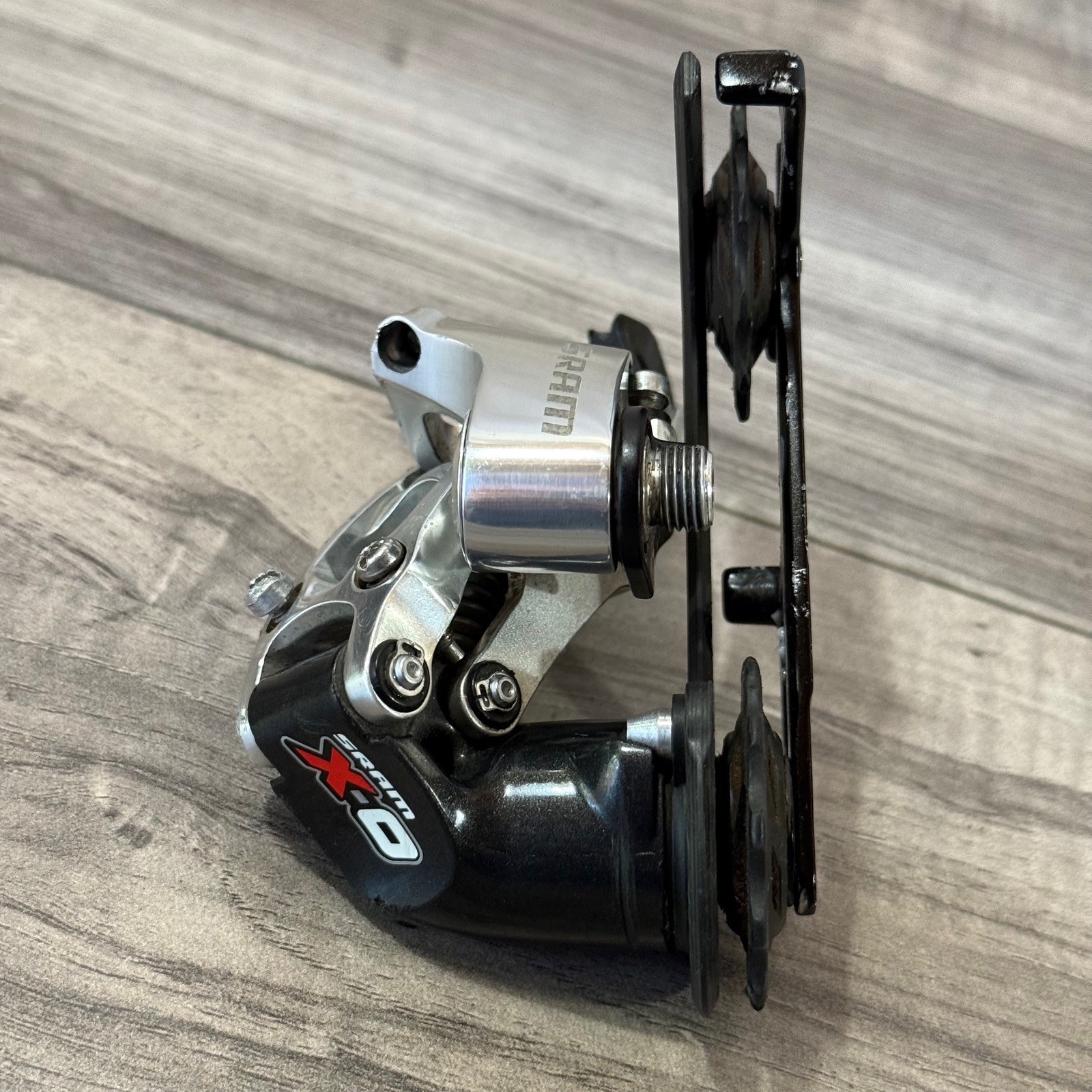 SRAM X0 9 Speed Rear Derailleur Blackbox Carbon Medium Cage