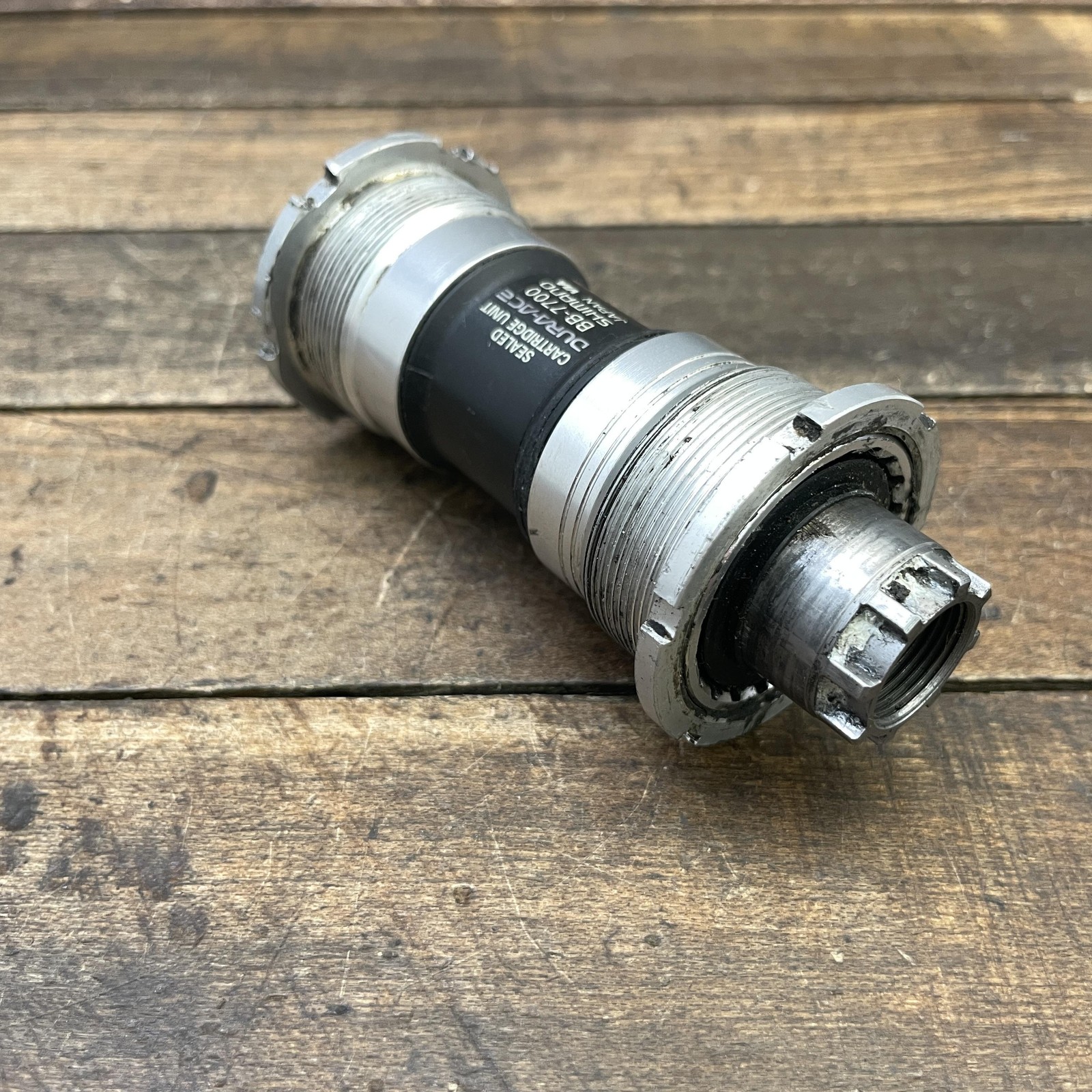 Vintage Shimano Dura-Ace Octalink ITALIAN Bottom Bracket BB-7700 70mm ITA 109.5
