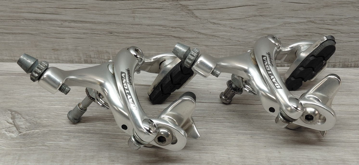 Vintage 90’s Campagnolo Daytona Road Bike Dual Pivot Brake Calipers Set -Recesse