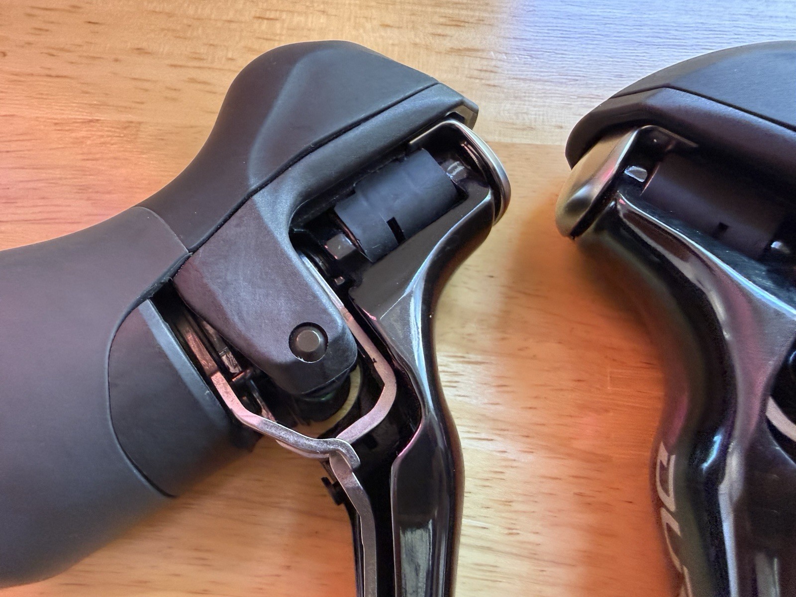 TAKE OFF – NEW – Shimano Dura-Ace ST-9000 Shift/Brake Lever Set STI 2x11s