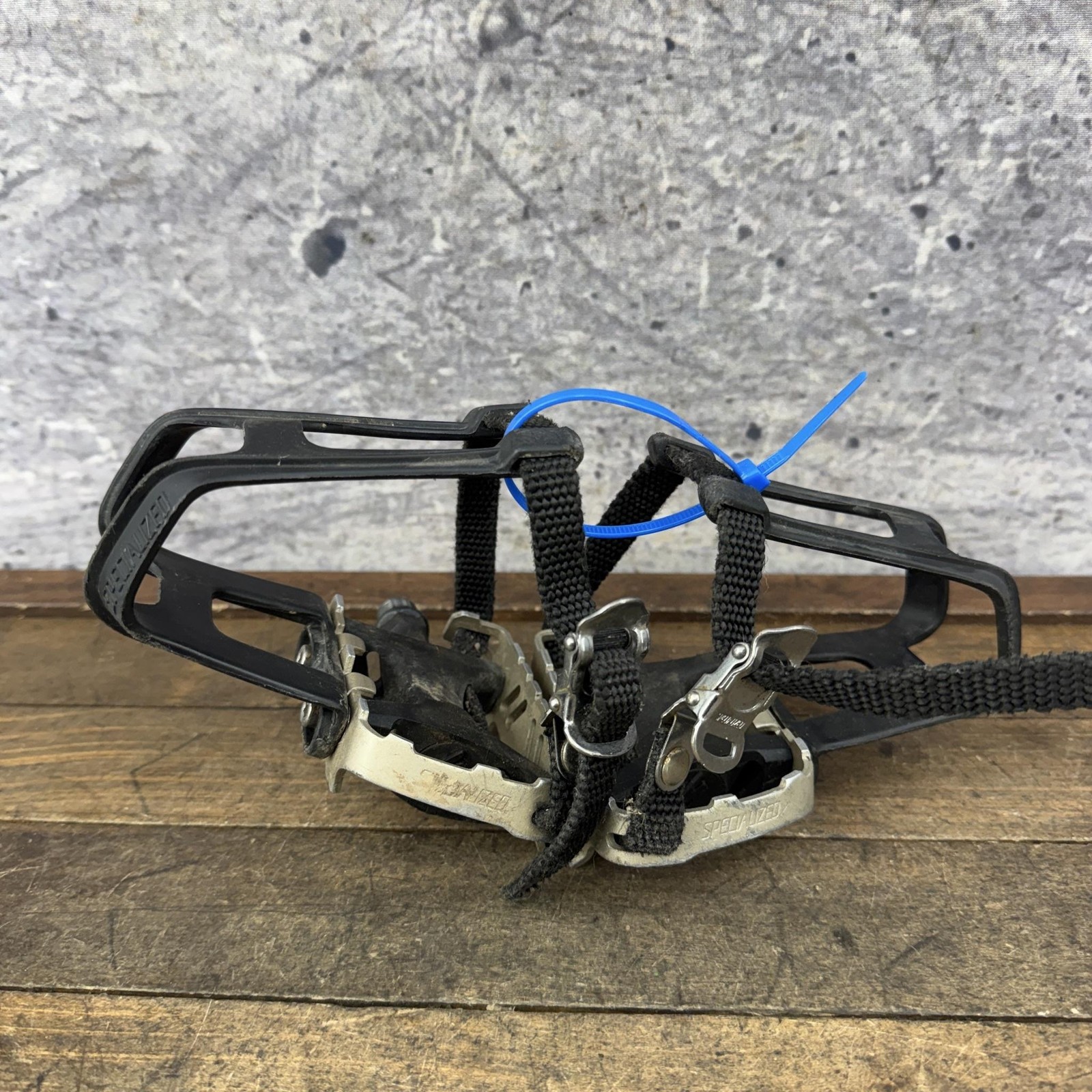 Vintage Specialized Platform Bike Pedals 9/16 1990s Toe Clips Straps Pair