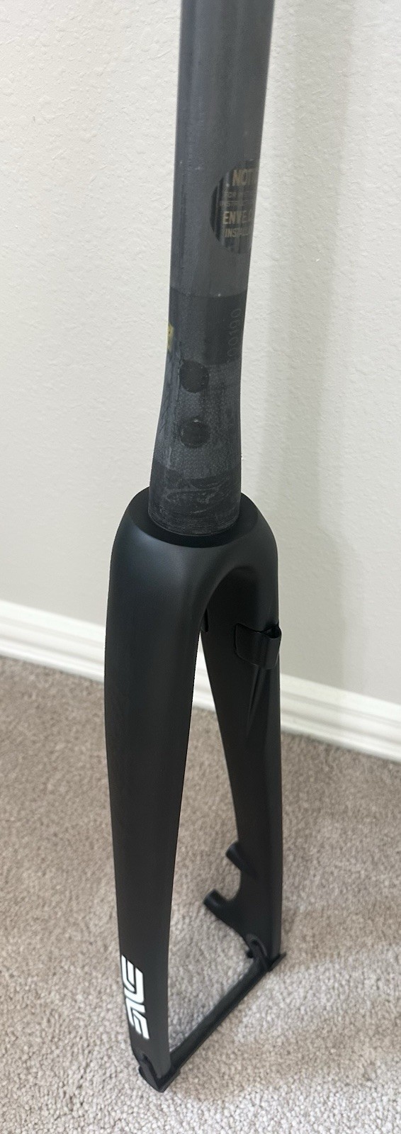 ENVE Road Fork 2.0 Disc 1 1/2 Taper Quick Release 43r Matte Black RTP – Open Box
