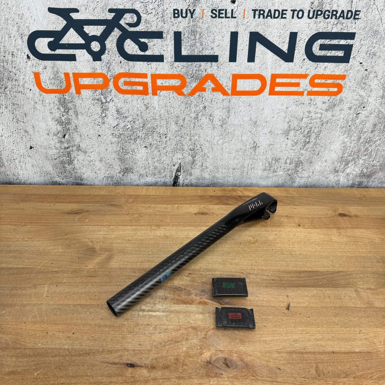 THM Mandibula SP1 209 27.2mm x 350mm Carbon 25mm Offset Bike Seatpost 164g