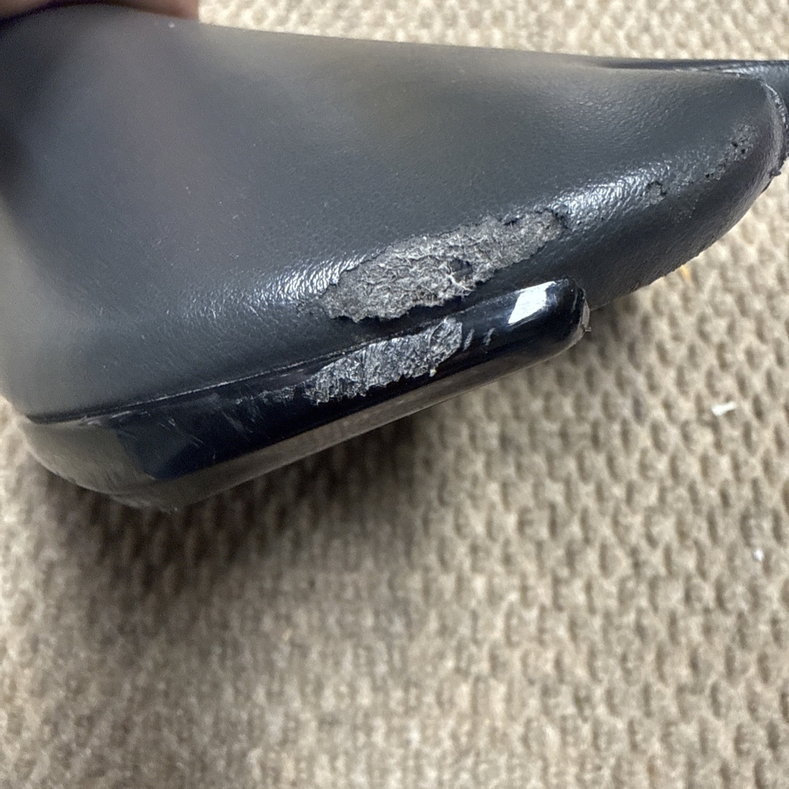 Aliante Sport Saddle FI’ZI:K MADE IN ITALY LEATHER 9.9OZ USED CONDITION
