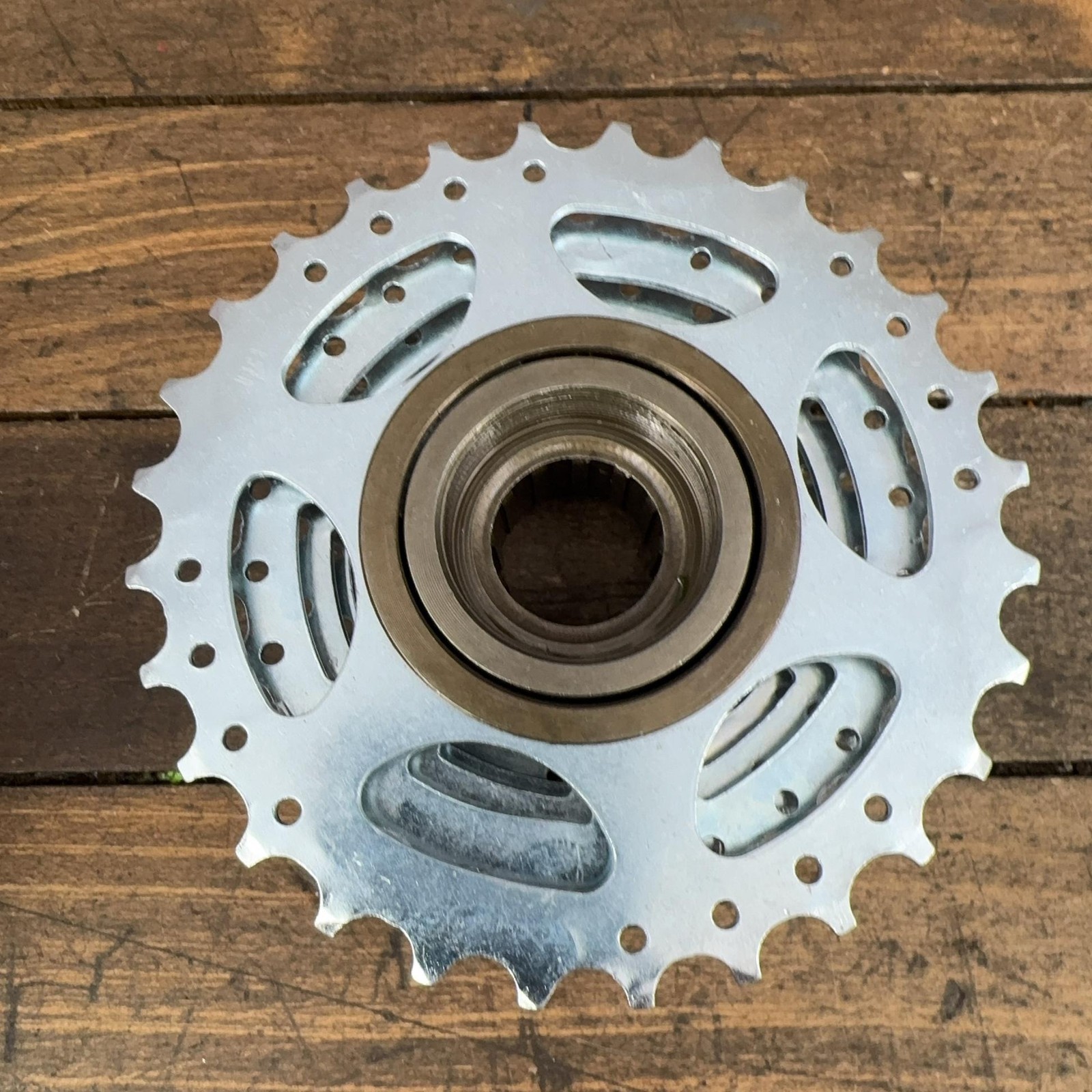 SunRace Freewheel 7 Speed 14-28T 28T Silver Steel Threaded Bike New Open Box