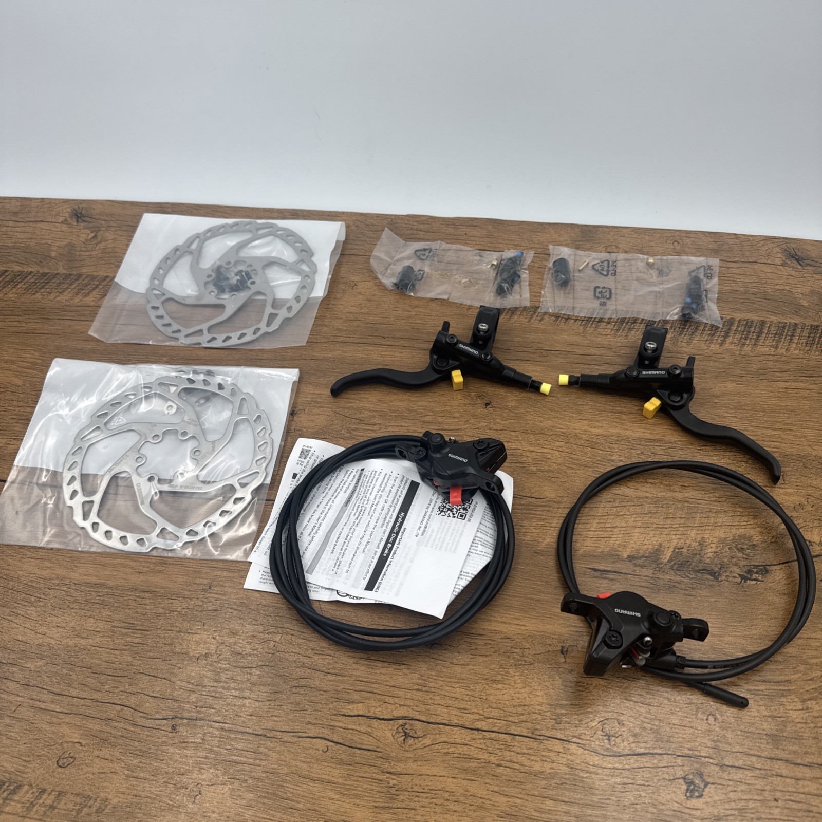 Shimano Deore BL-M4100 BR-MT410 Disc Brake Lever/Caliper Set (F+R)