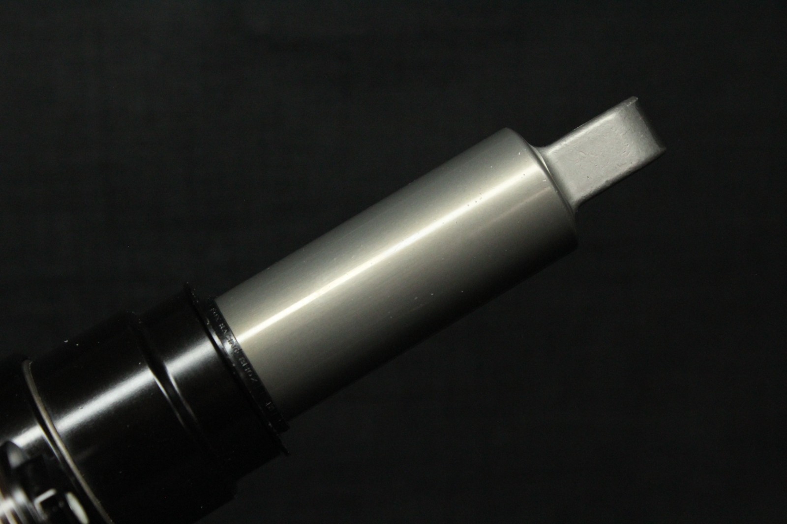 Fox DHX Air 4.0 8.5” X 2.5” MTB Mountaing bike Rear shock. Needs serviced.