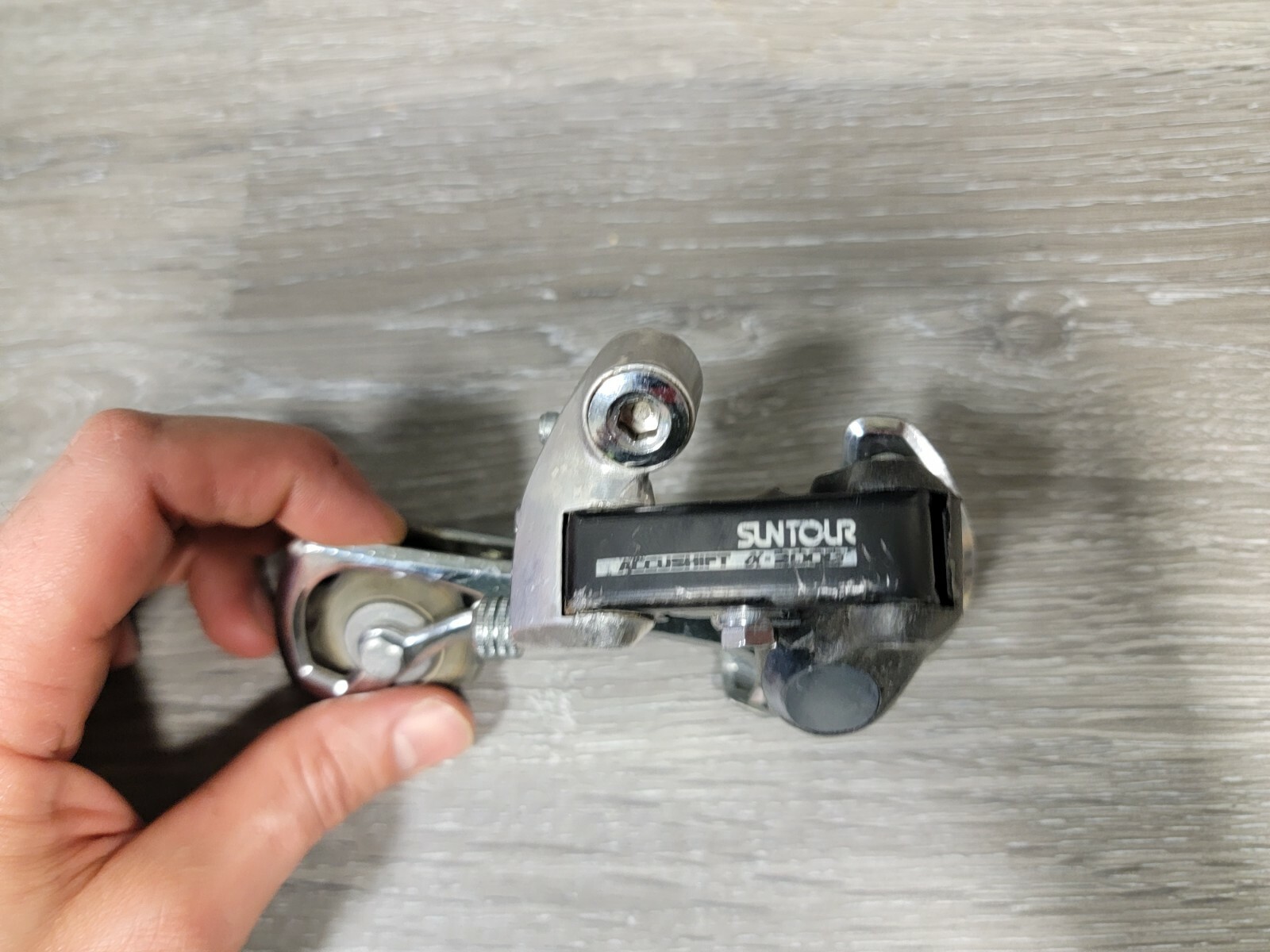 Suntour Accushift A-2000 6 7 Speed Rear Bicycle Derailleur USED
