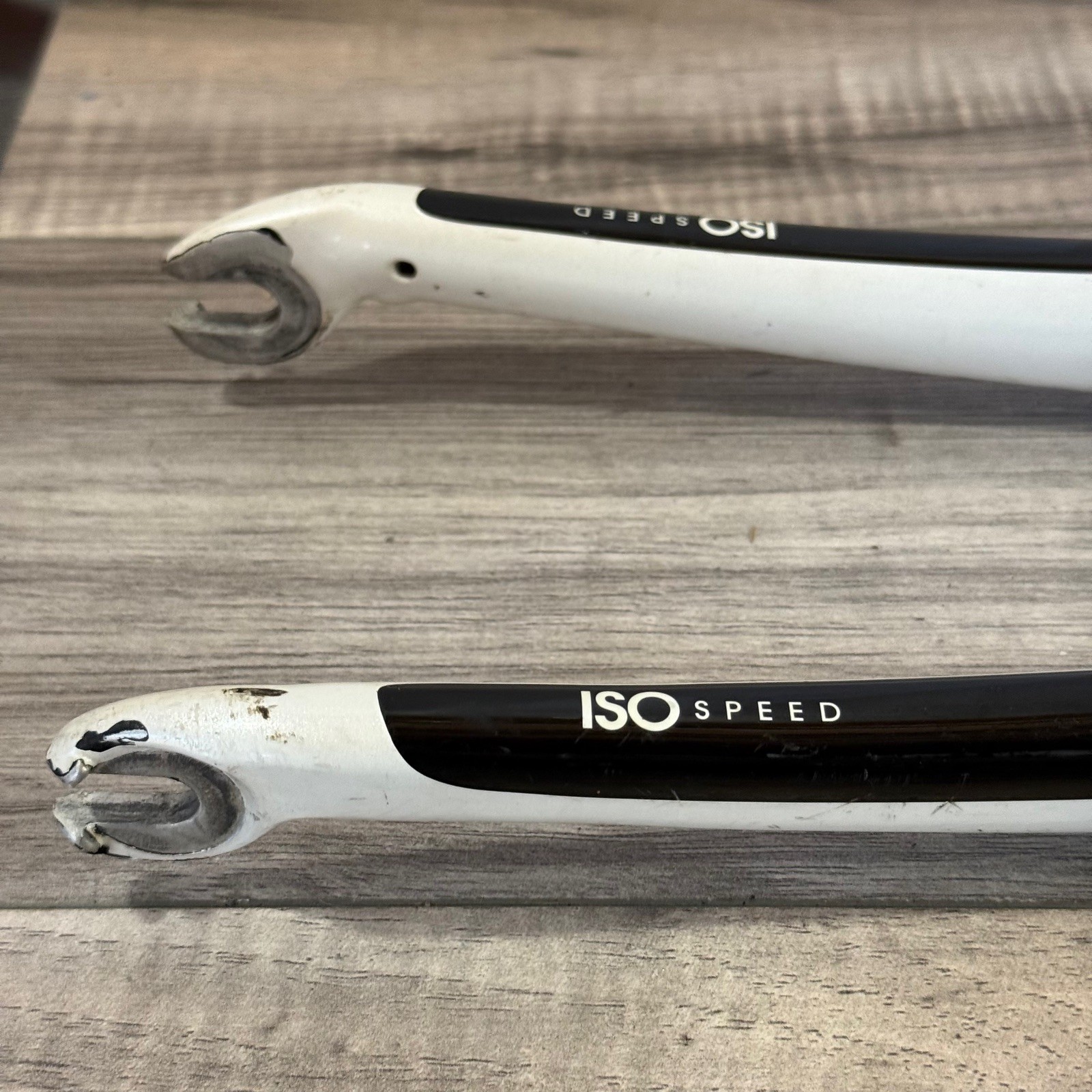 Trek Carbon Fork 700C Taper ISO Speed 258 Steerer QR Dropout 48 Rake