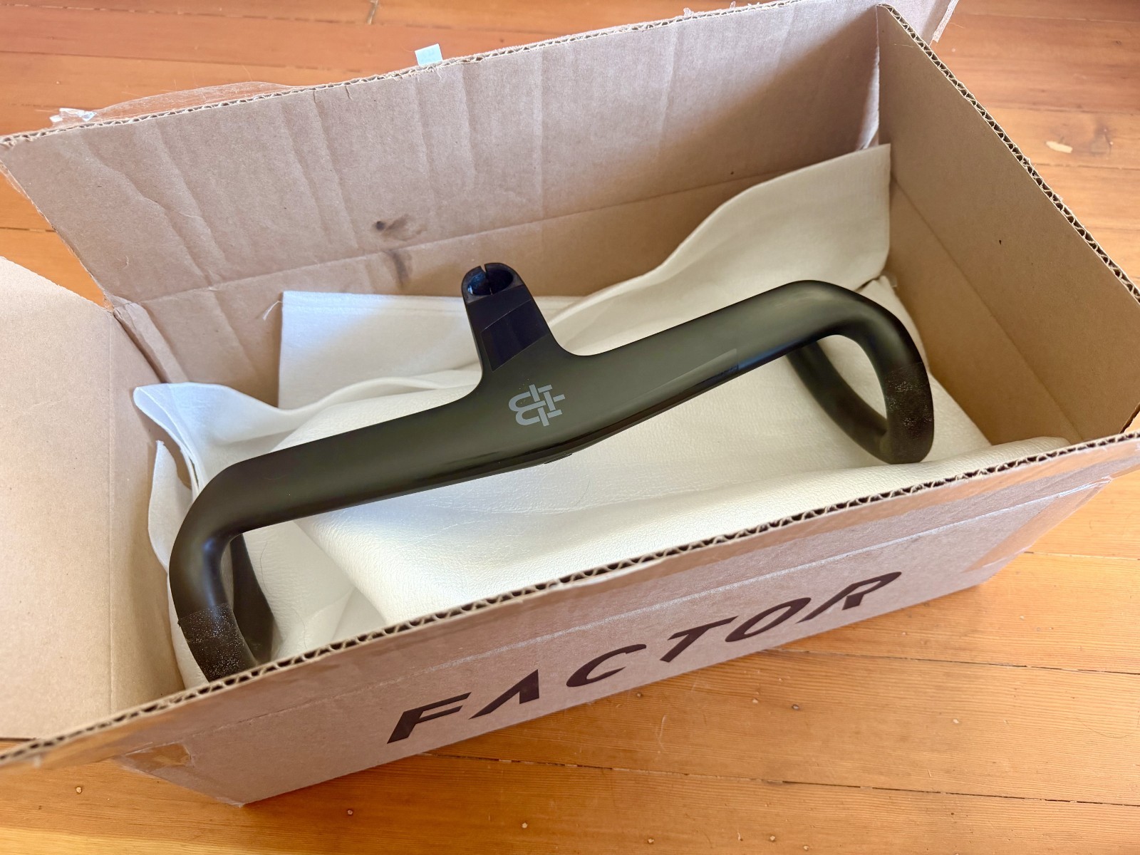 black inc integrated carbon handlebar