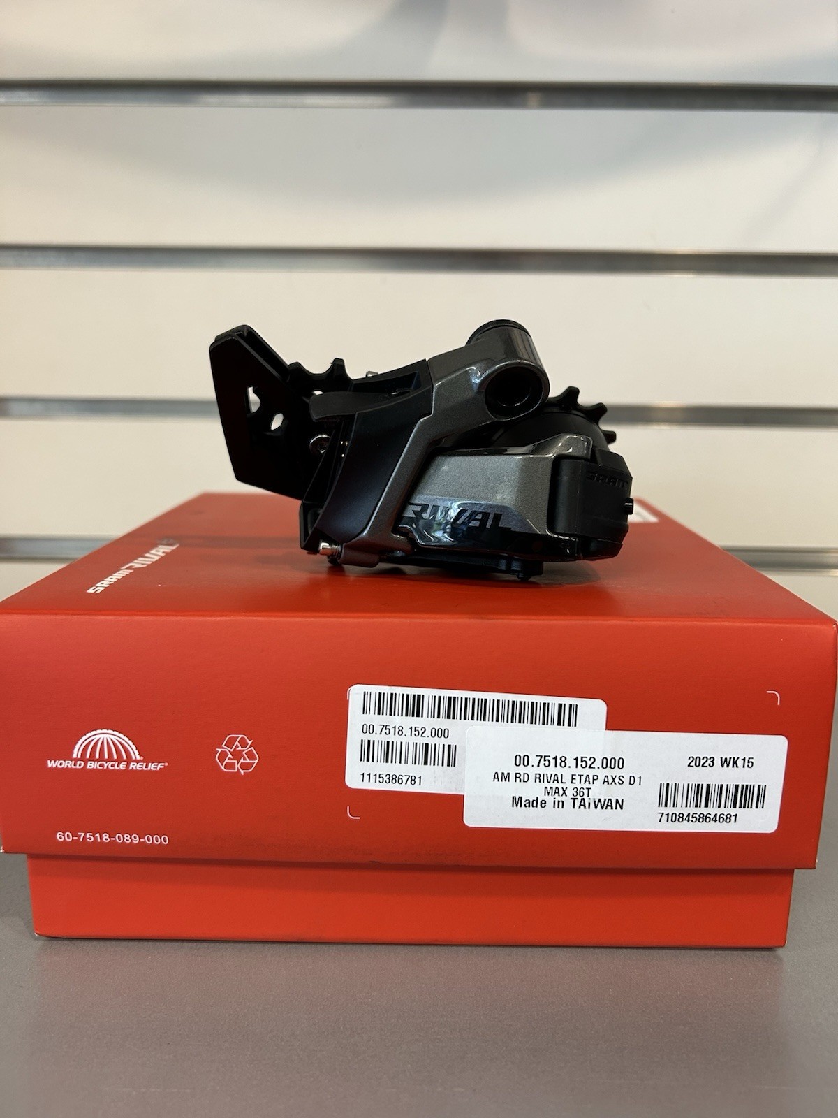 SRAM Rival eTap AXS 12-spd Rear Derailleur – 36T Max (Battery not included)