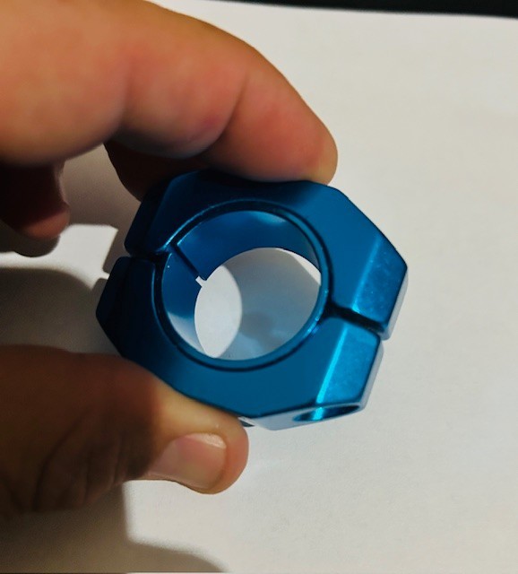 BMX / NOS – TNT BICYCLES OVERSIZED DOUBLE BOLT SEAT CLAMP (28.6, 31.8mm) BLUE