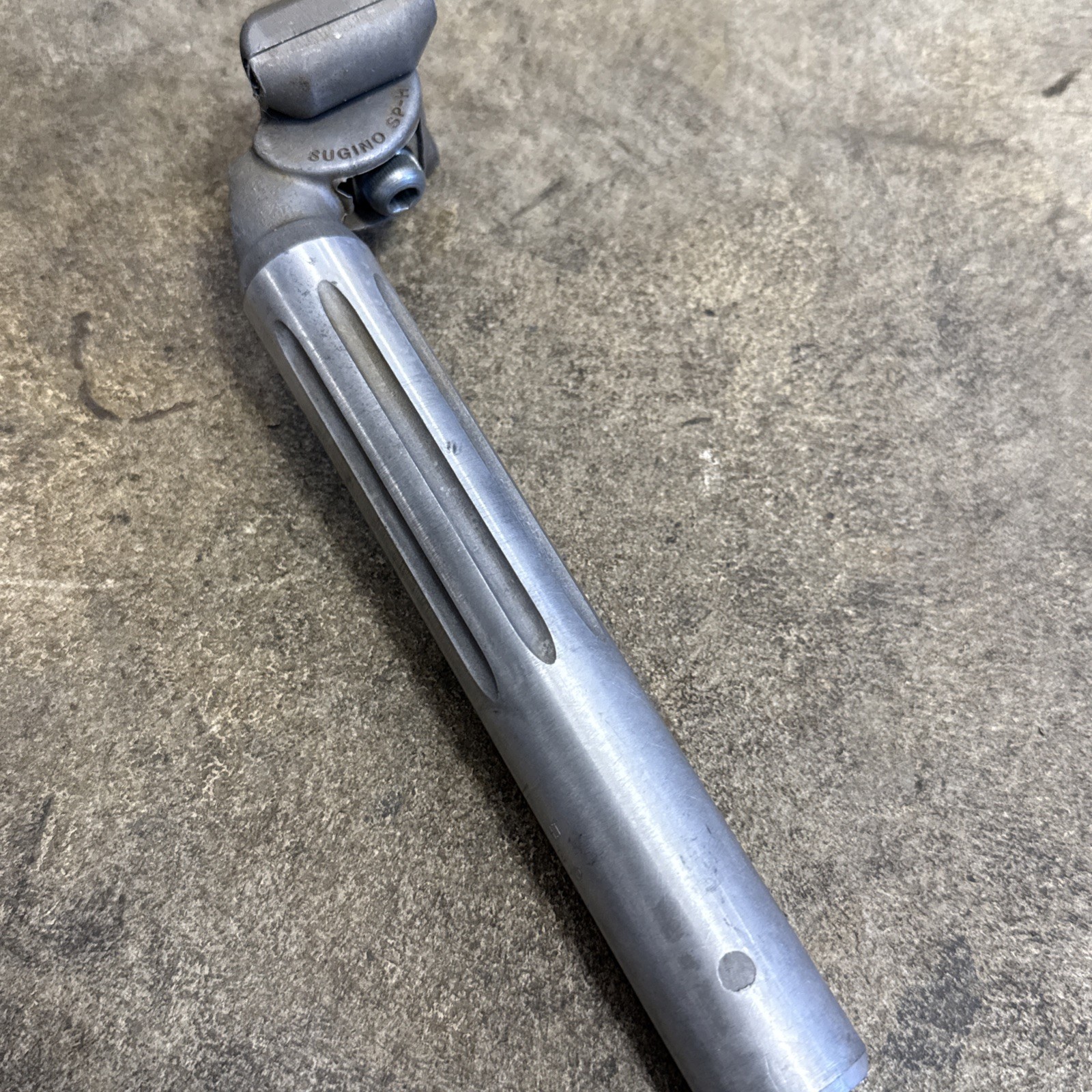 Vintage Sugino Fluted Seat Post 27.2 Road Bike 80’s NICE!!