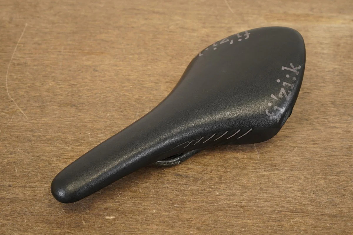 126mm (Regular) Fizik Arione R1 Carbon Rail Road Saddle 188g