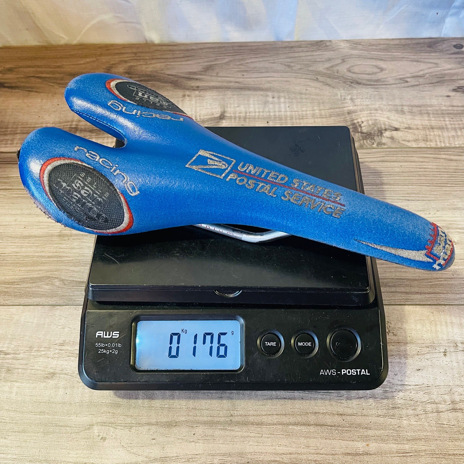 USPS Trek Selle San Marco ASPide Titanium Rail Saddle Embroidered Blue Leather