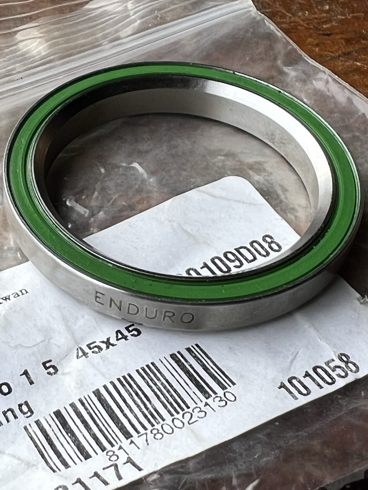 Enduro ACB 1.5″ / 52mm Lower Headset Sealed Cartridge Bearing Stainless 45°x45°
