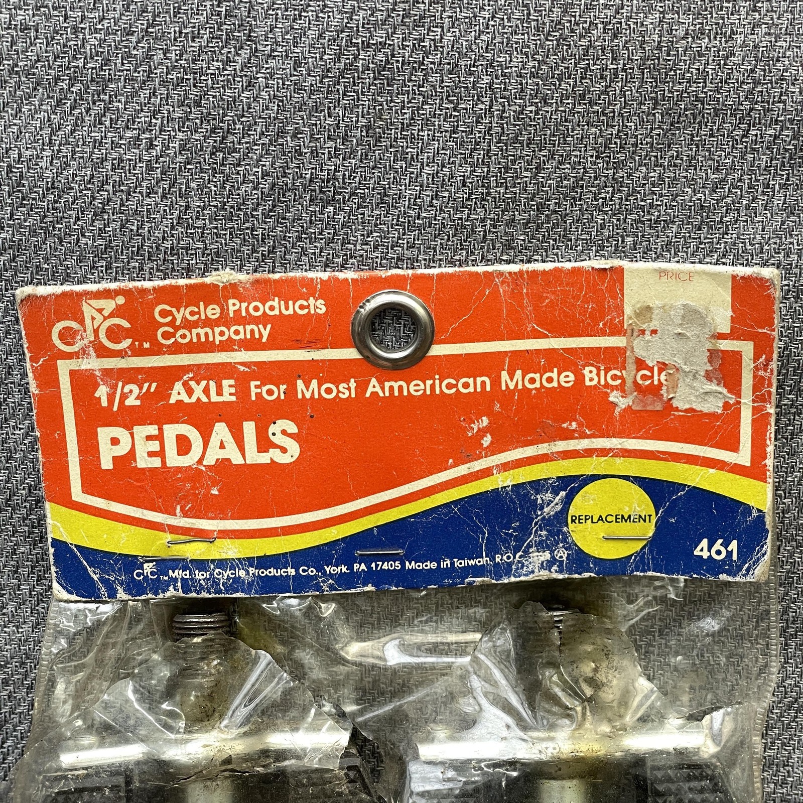 Vintage Bicycle Pedals NOS 1/2″ Axle Block Pair Reflectors Cruiser Muscle 461