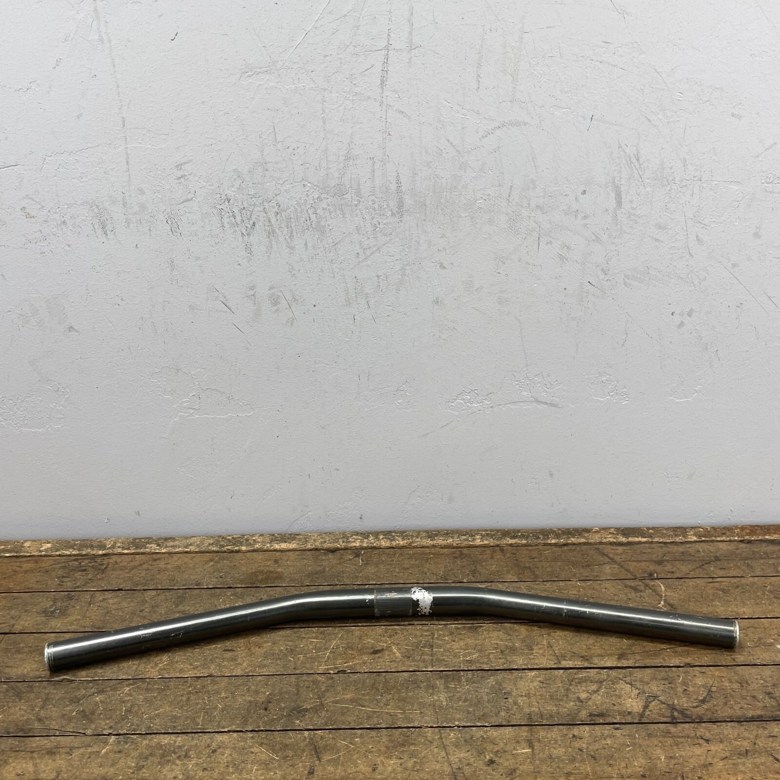 Vintage Strong Handlebar Gray Black 22″ 560 mm 25.4 mm 80s 90s Mountain Alloy