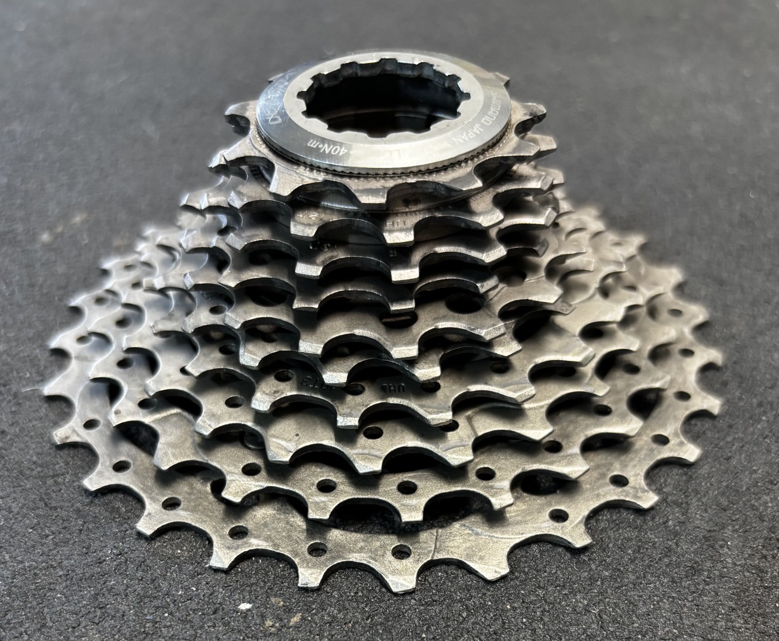 Shimano Ultegra CS-6700 Cassette 10 Speed 11-28T w/ Shimano Chain CN-6600