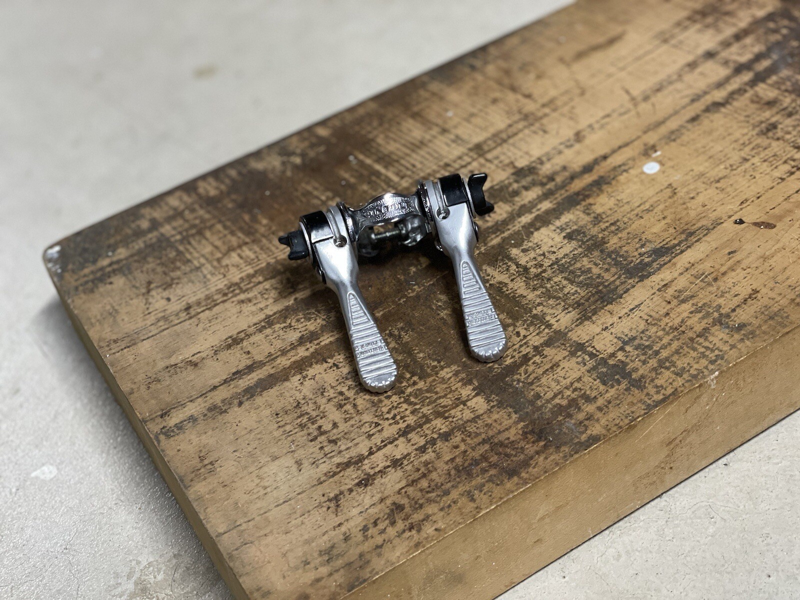 Vintage Suntour Mighty Power Shifters – Downtube Clamp – Ratcheting – Road Tour