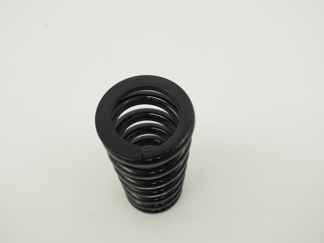 New! Fox Shox Coil Spring 2.35″ (65mm), 600 lbs Black Mountain Bike Rear Shock