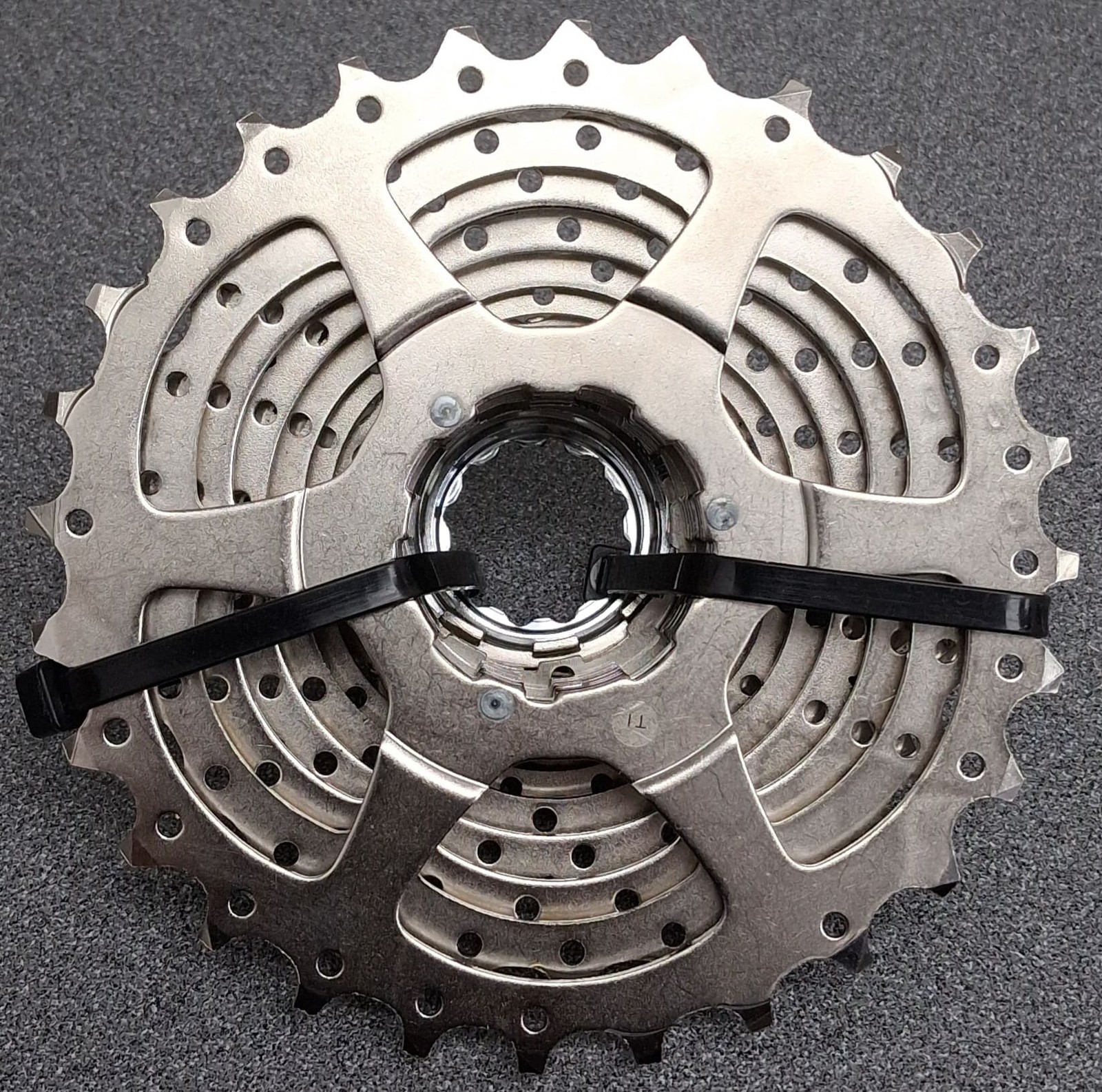 Shimano CS-HG500 Cassette – 10-Speed, 12-28t, Silver
